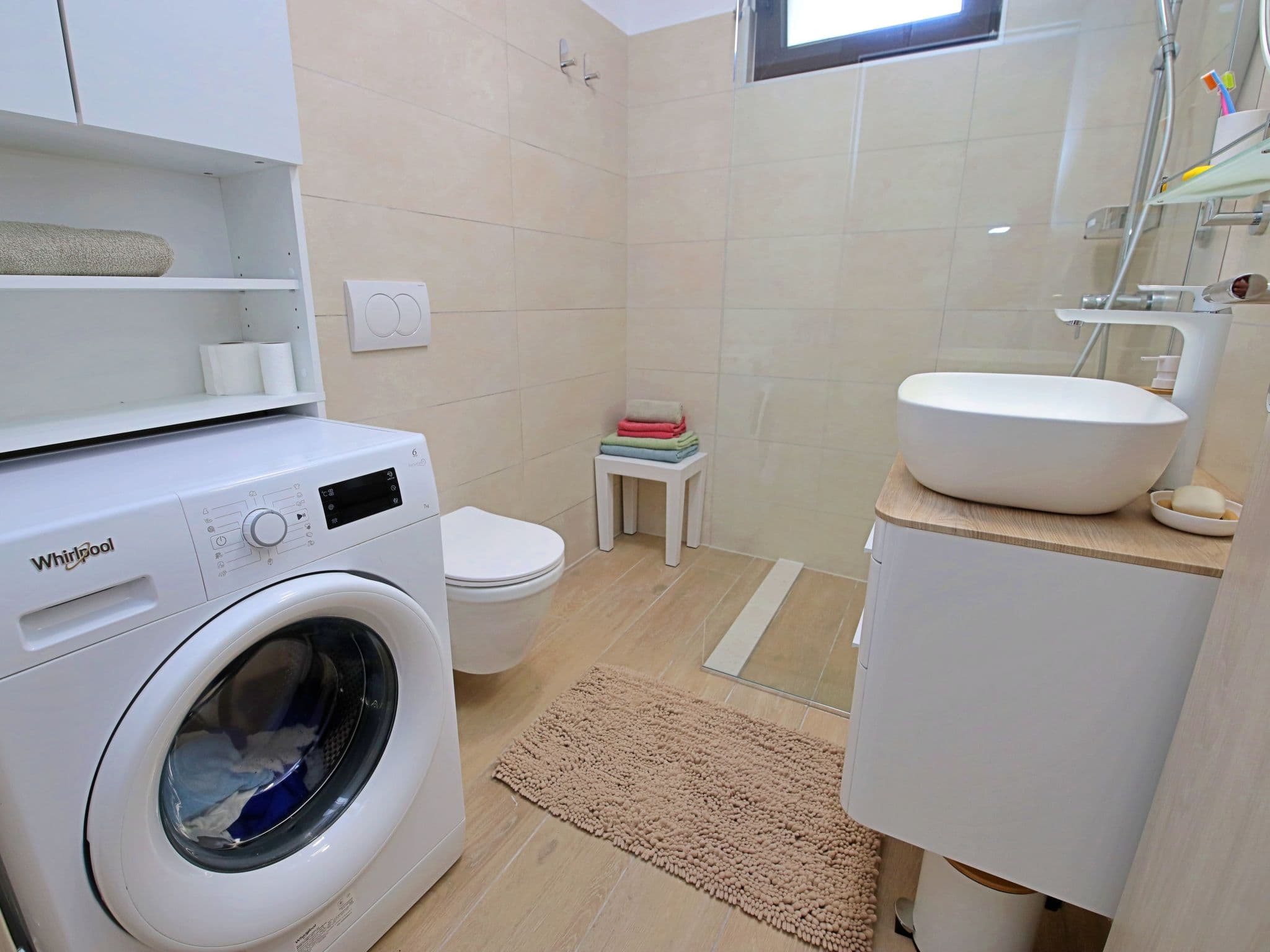 Bathroom / Wellness