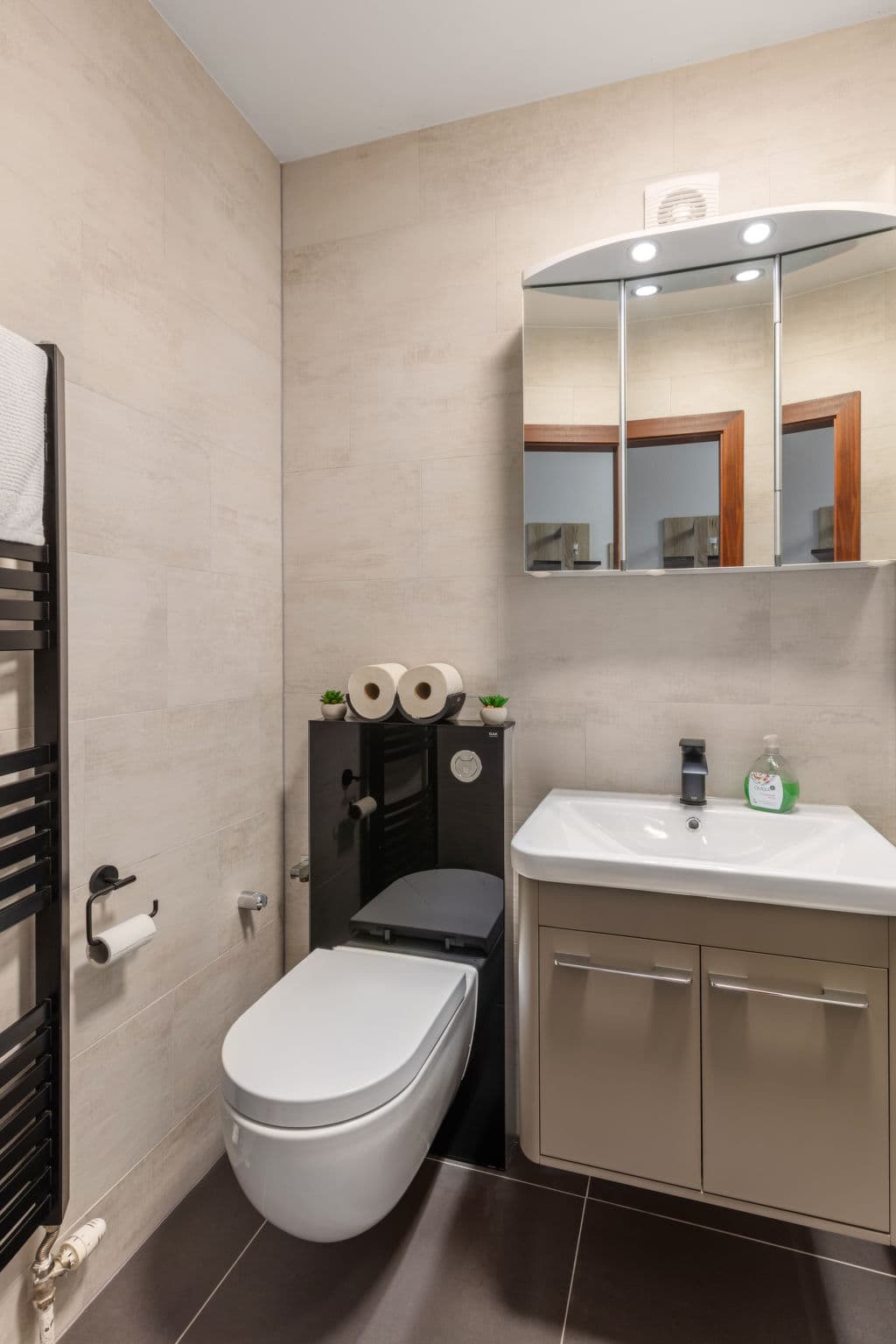 Bathroom / Wellness