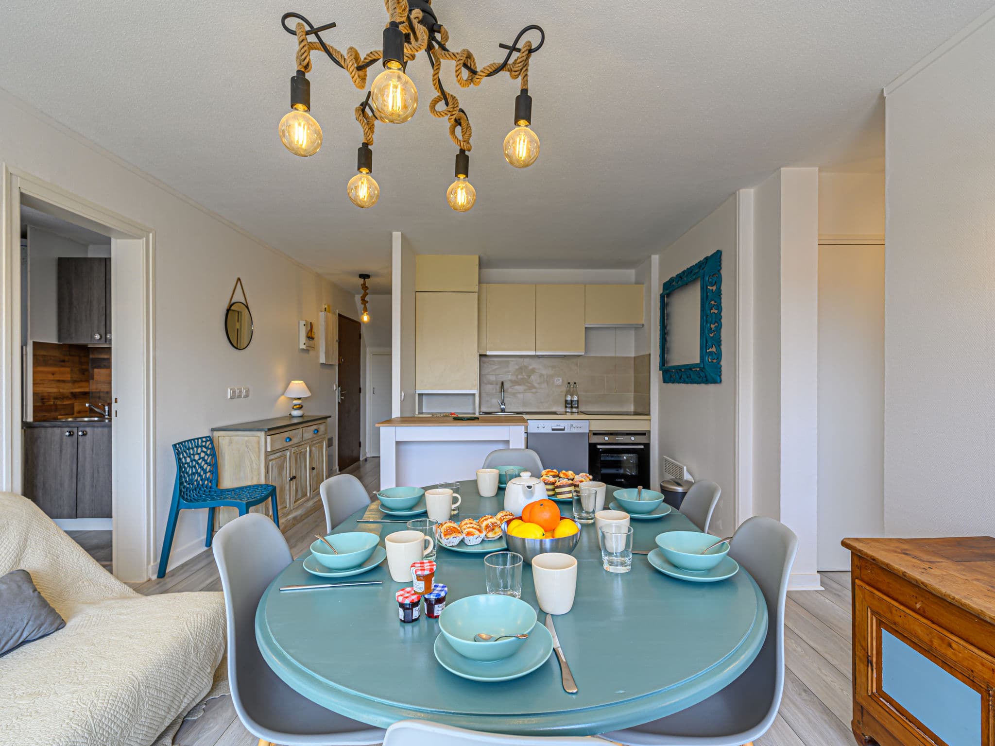 Kitchen / Dining Room