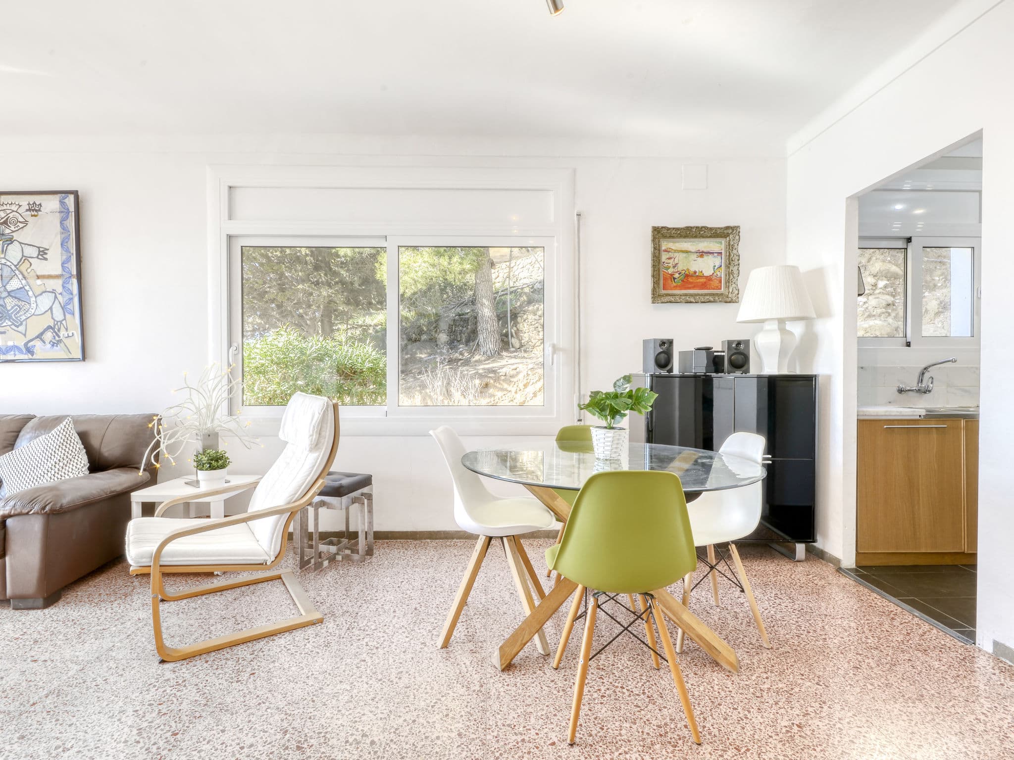 Kitchen / Dining Room
