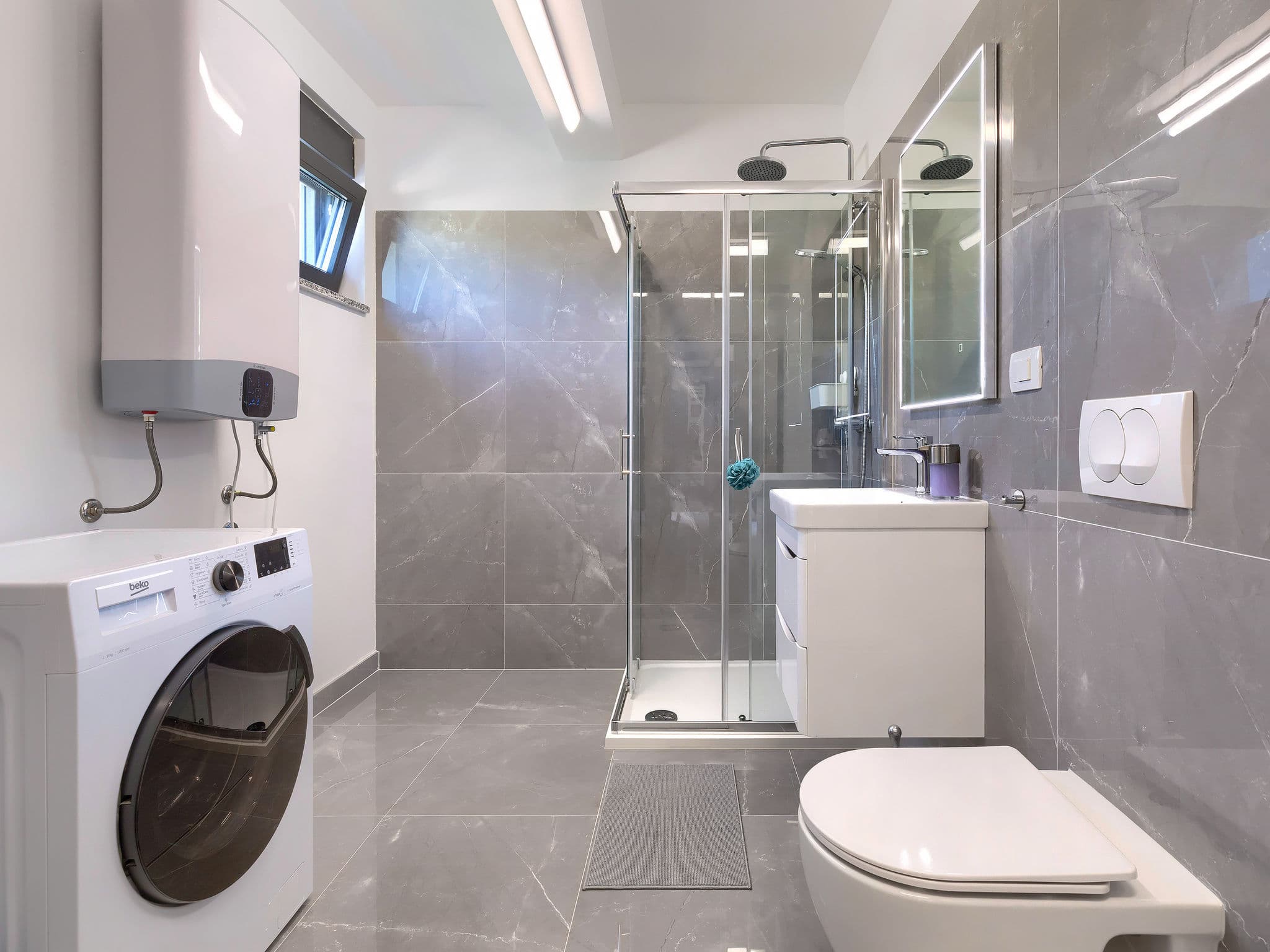 Bathroom / Wellness