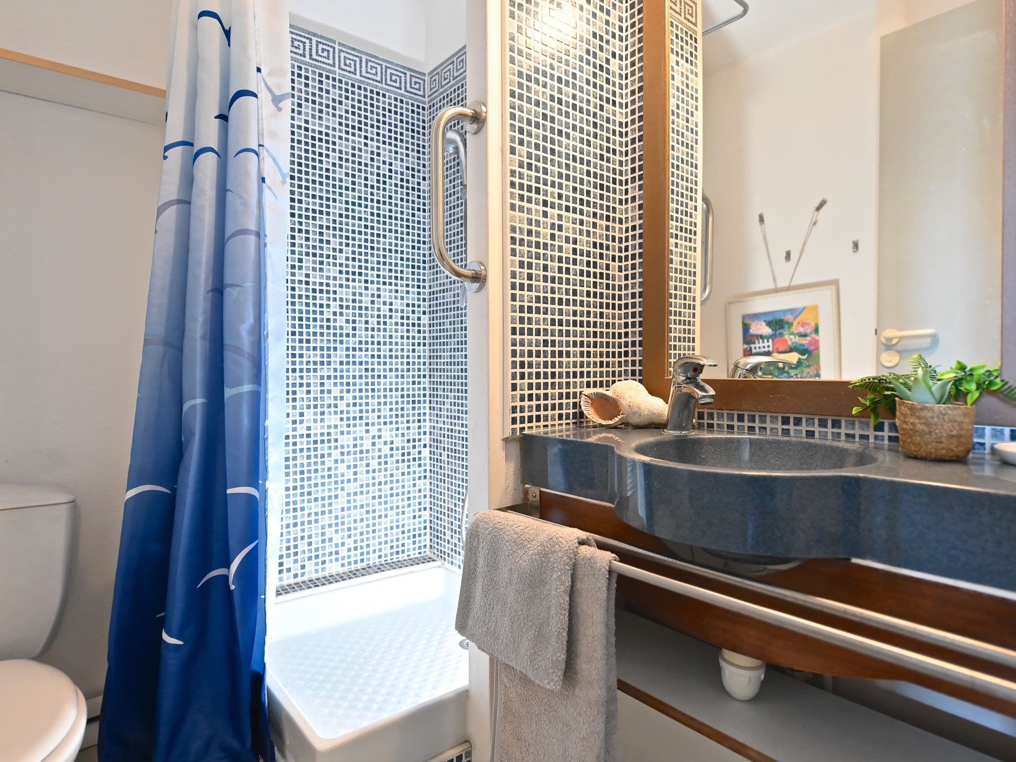 Bathroom / Wellness