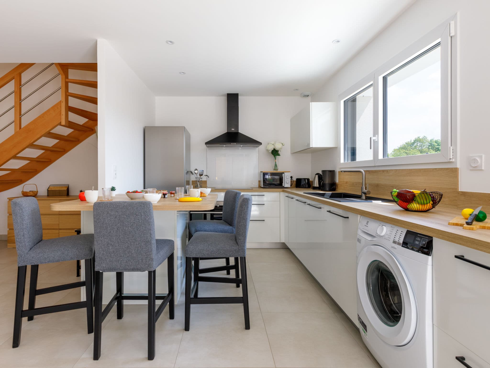 Kitchen / Dining Room