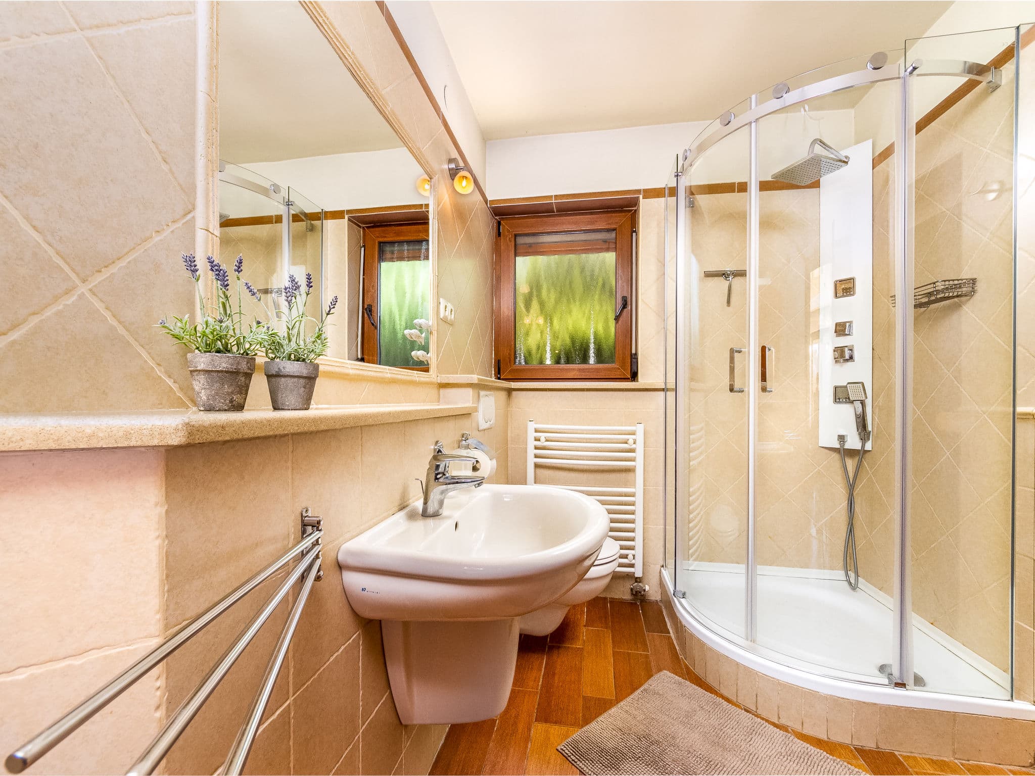 Bathroom / Wellness