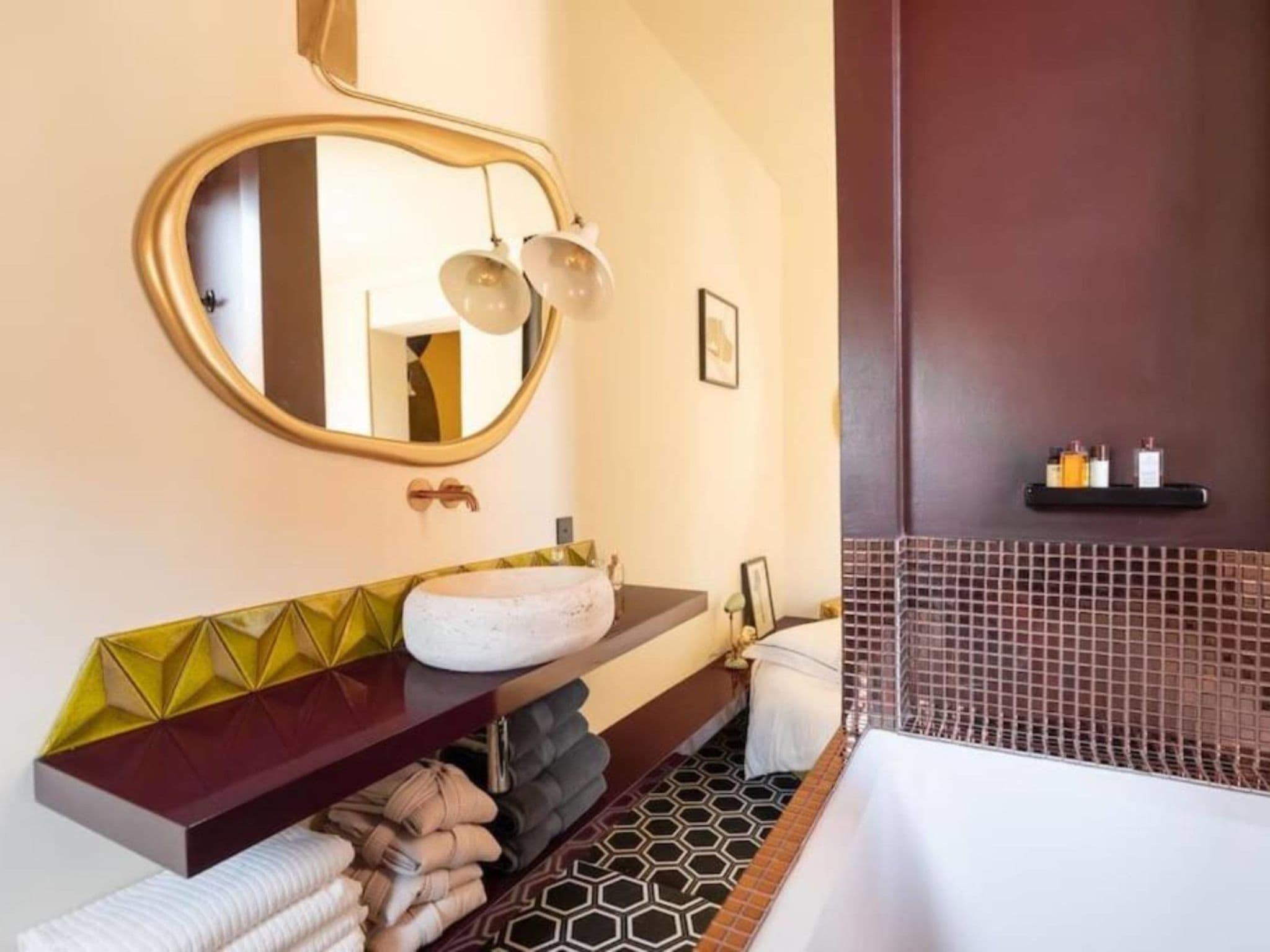 Bathroom / Wellness