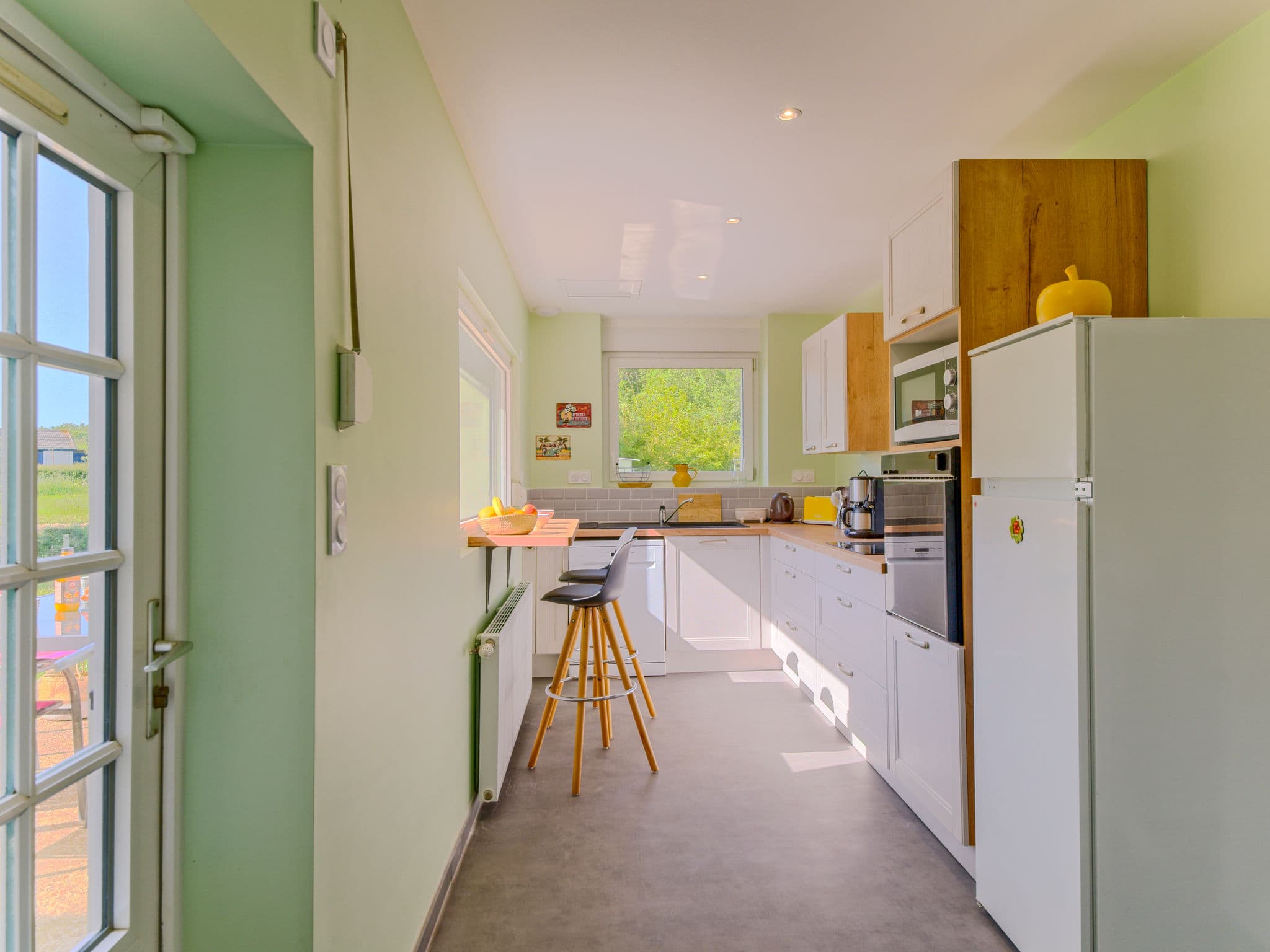 Kitchen / Dining Room