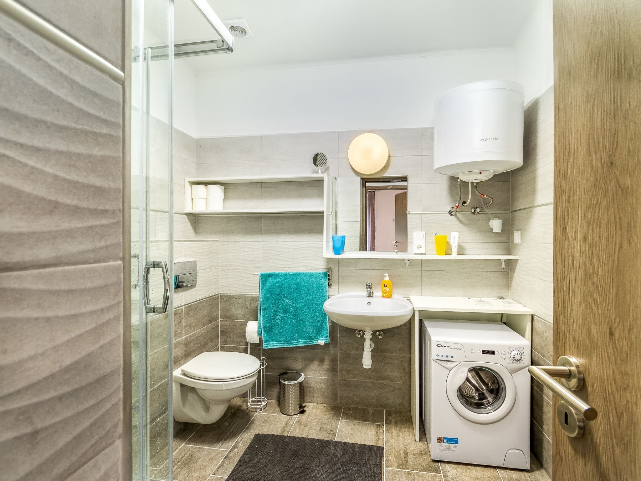 Bathroom / Wellness