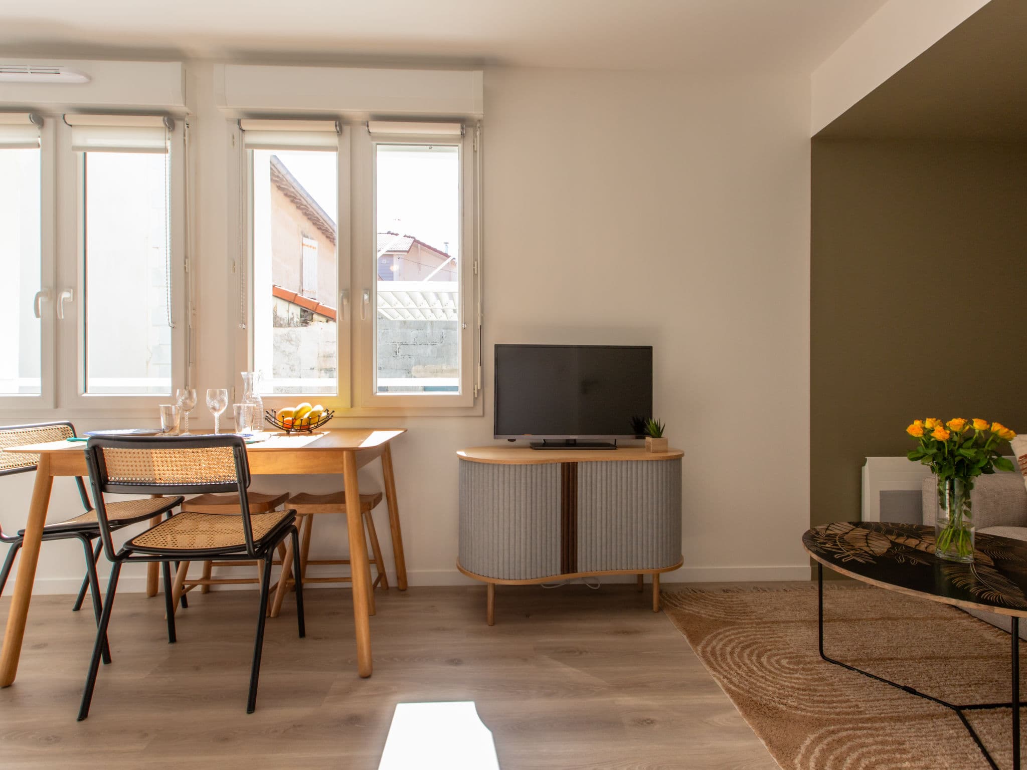 Kitchen / Dining Room