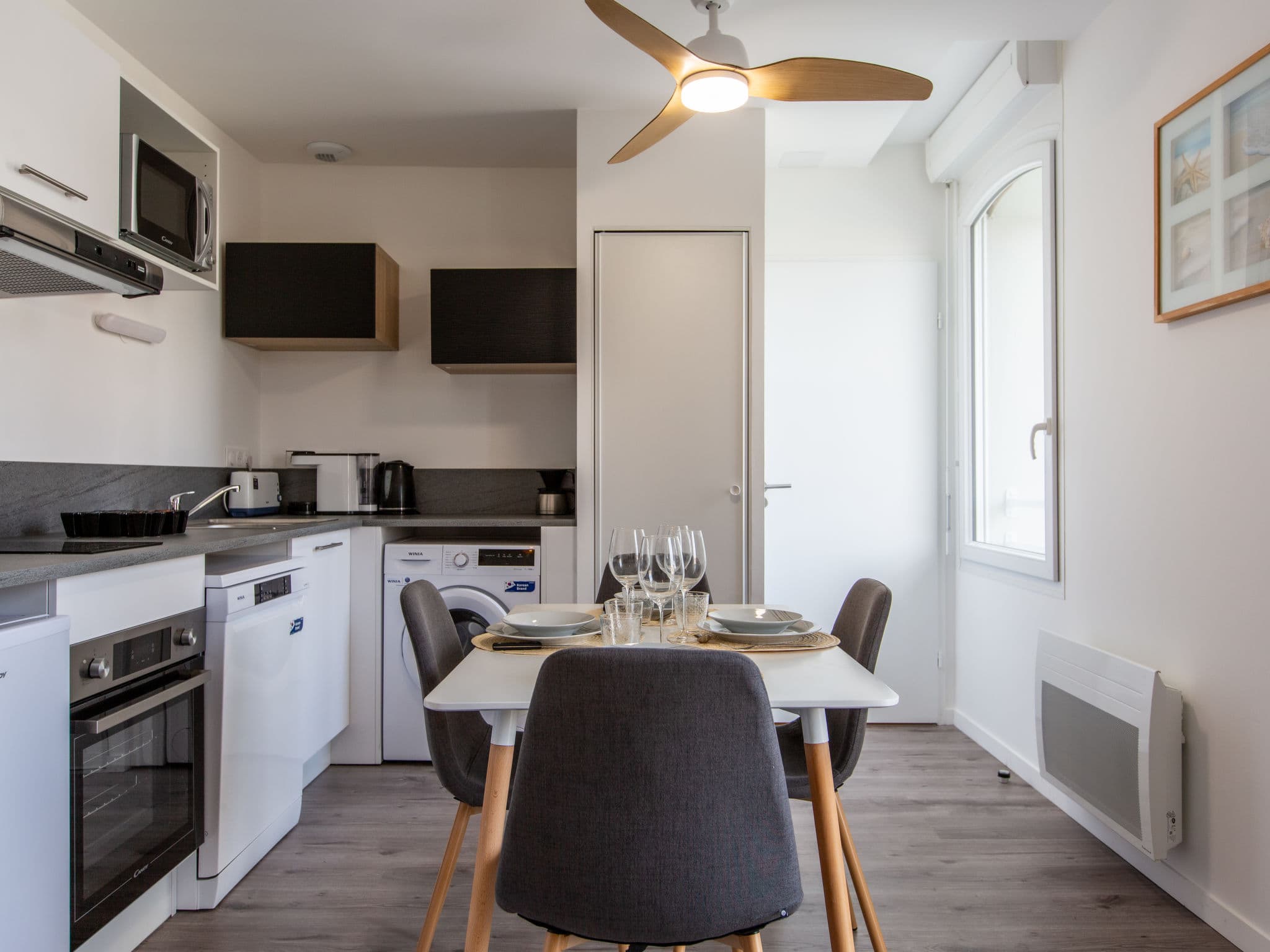Kitchen / Dining Room