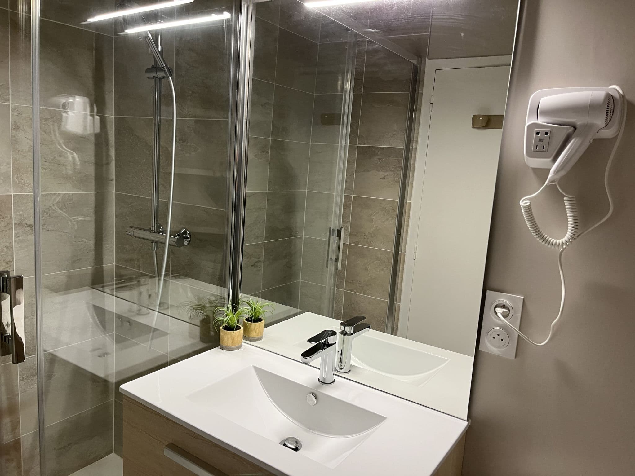 Bathroom / Wellness