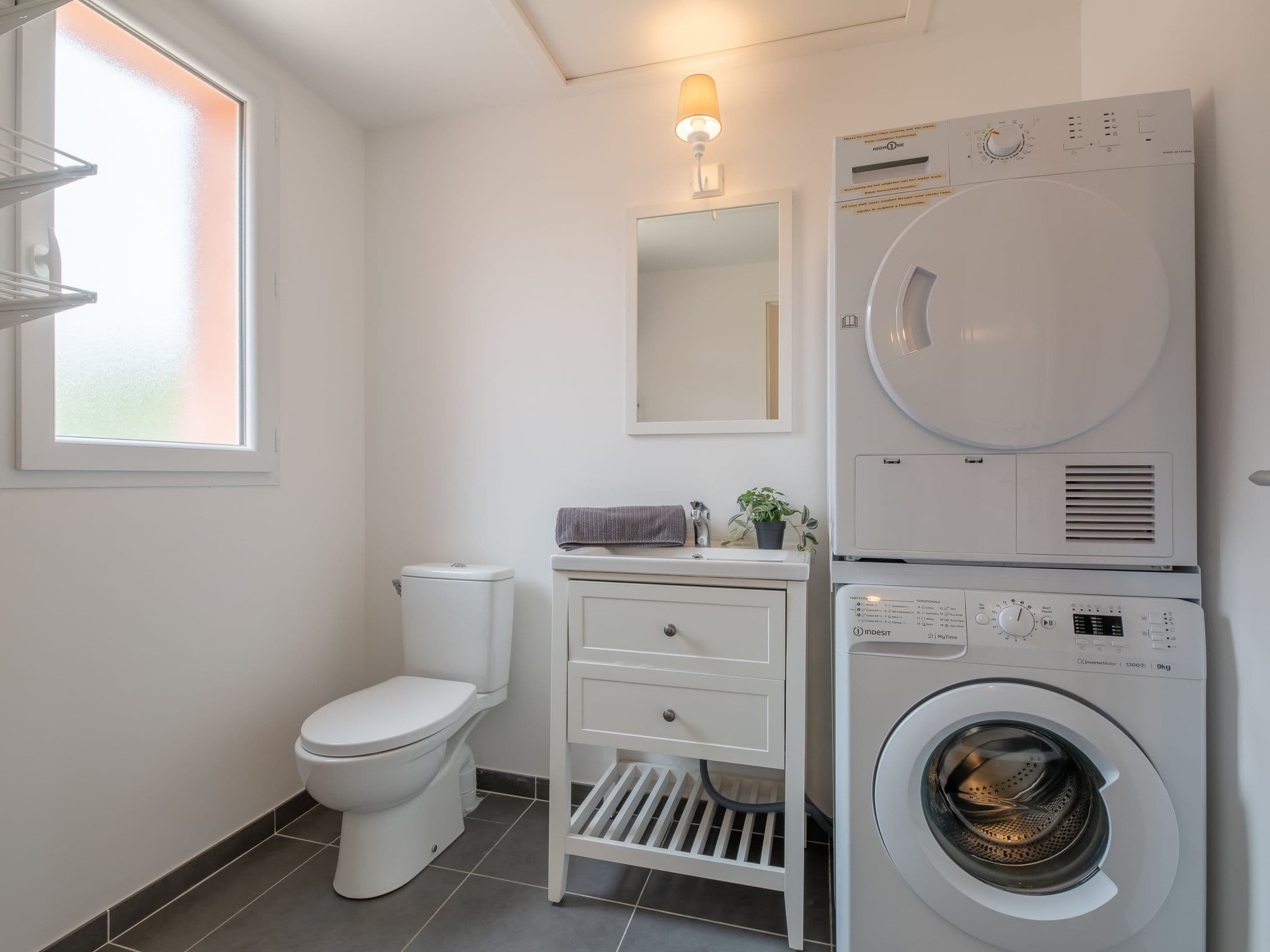 Bathroom / Wellness