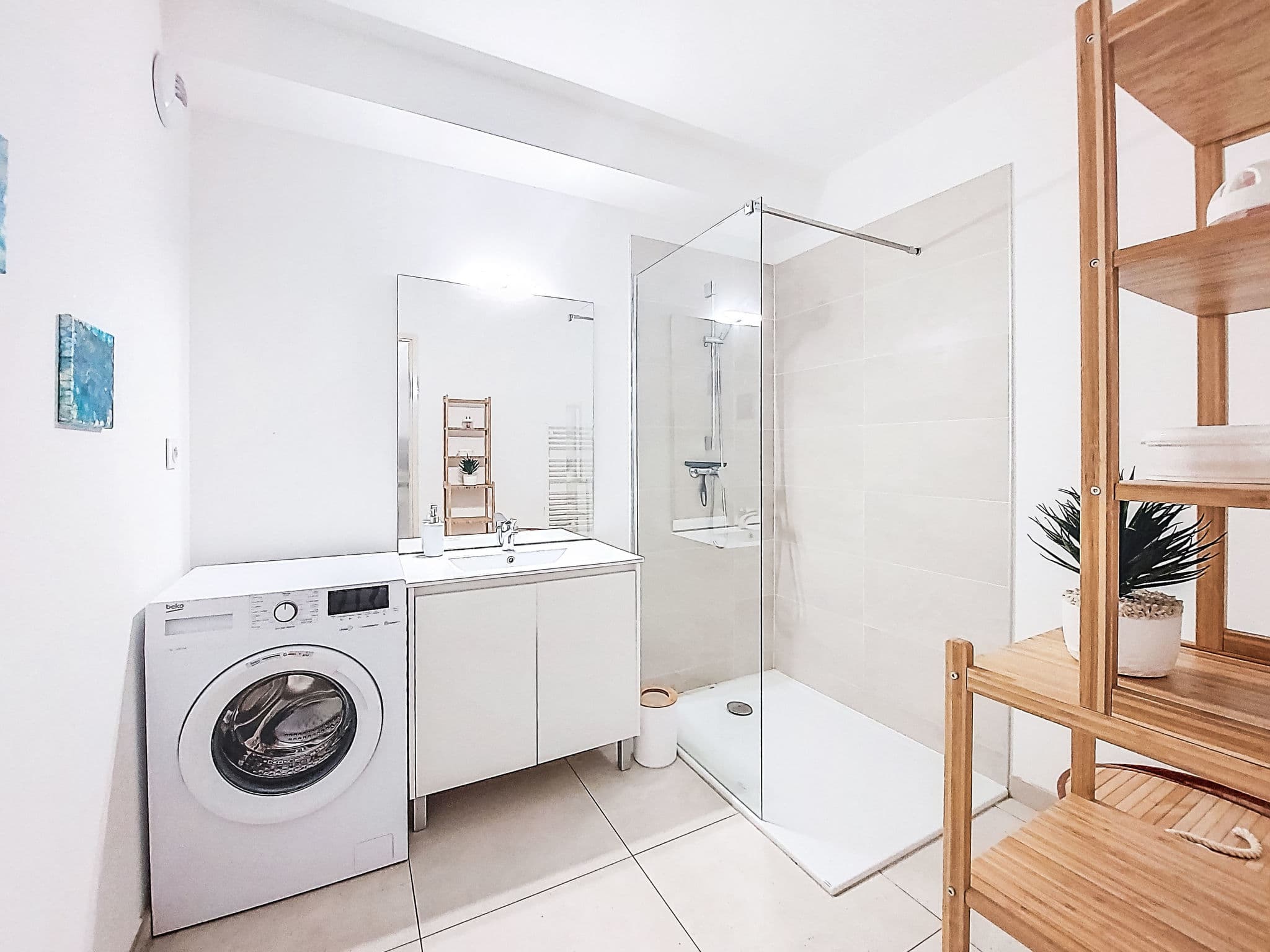 Bathroom / Wellness