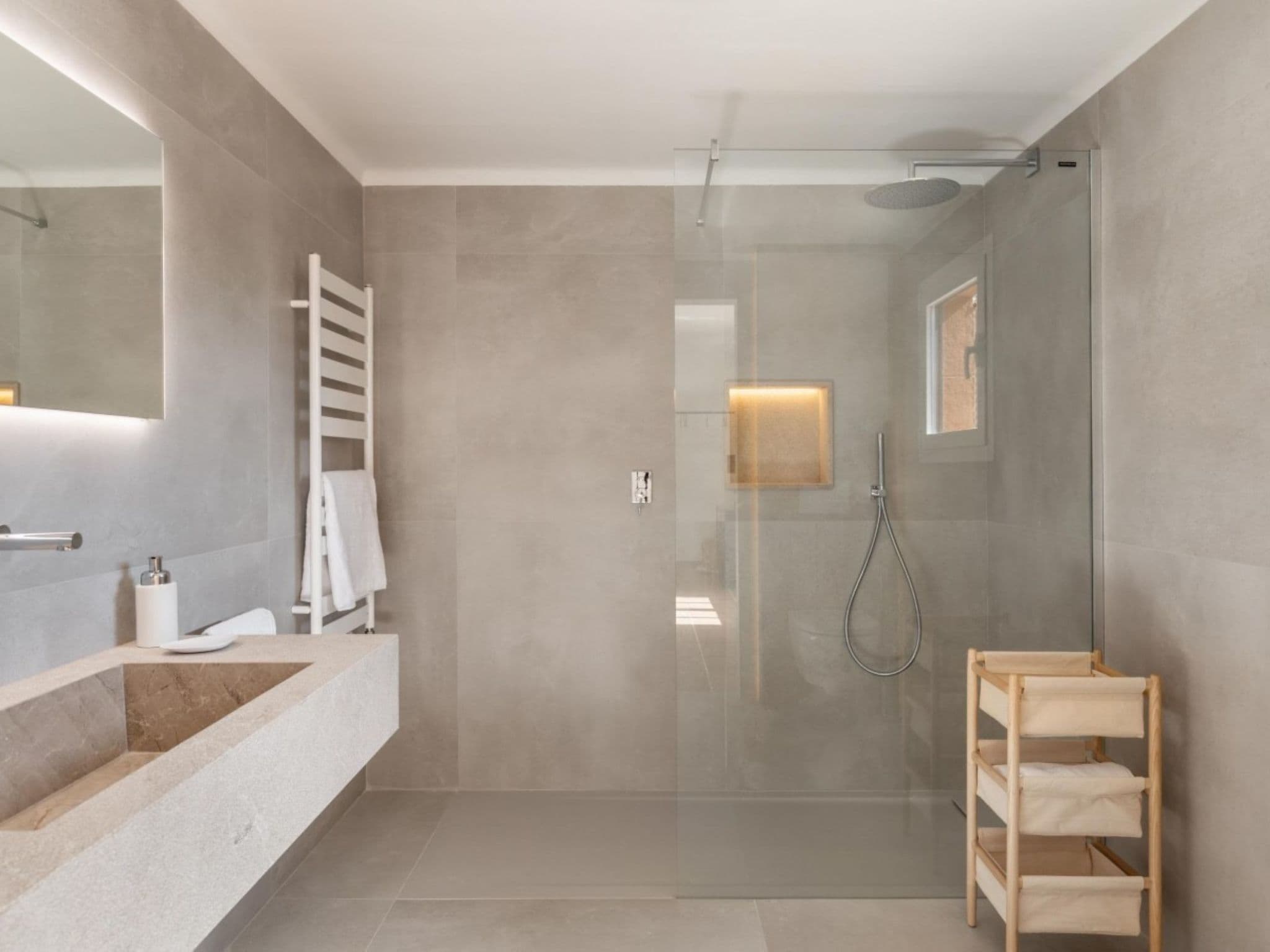 Bathroom / Wellness