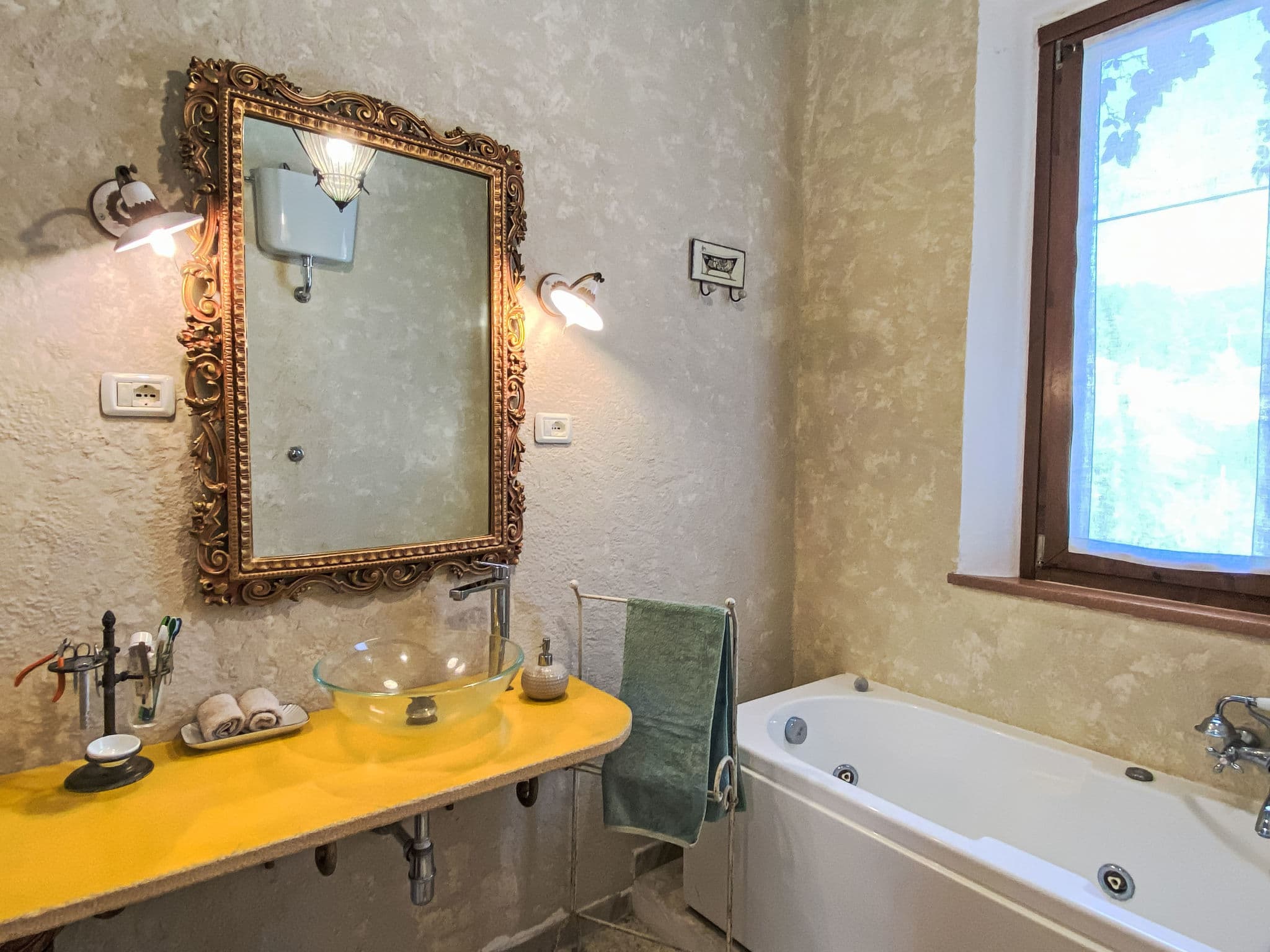 Bathroom / Wellness