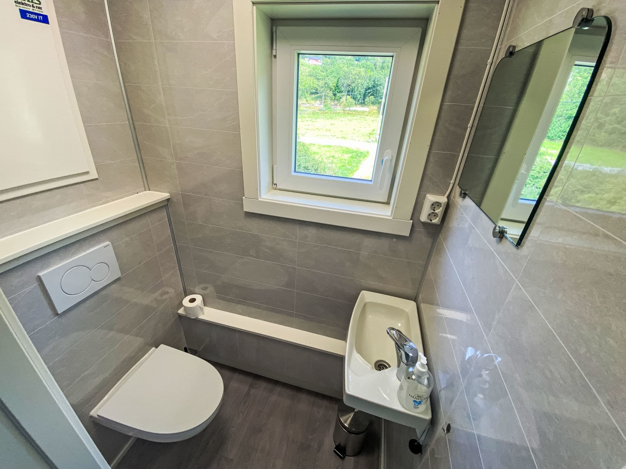 Bathroom / Wellness