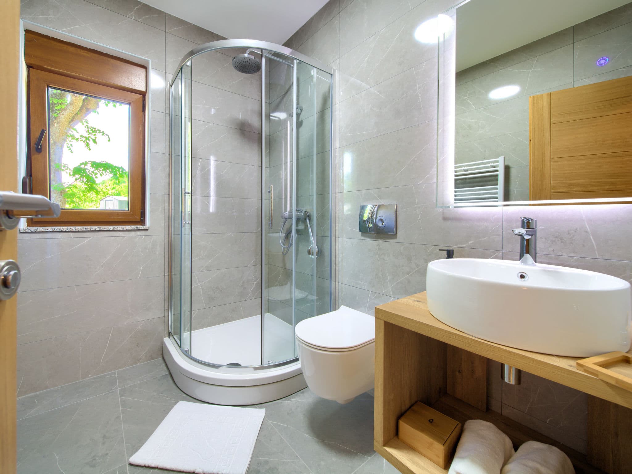 Bathroom / Wellness