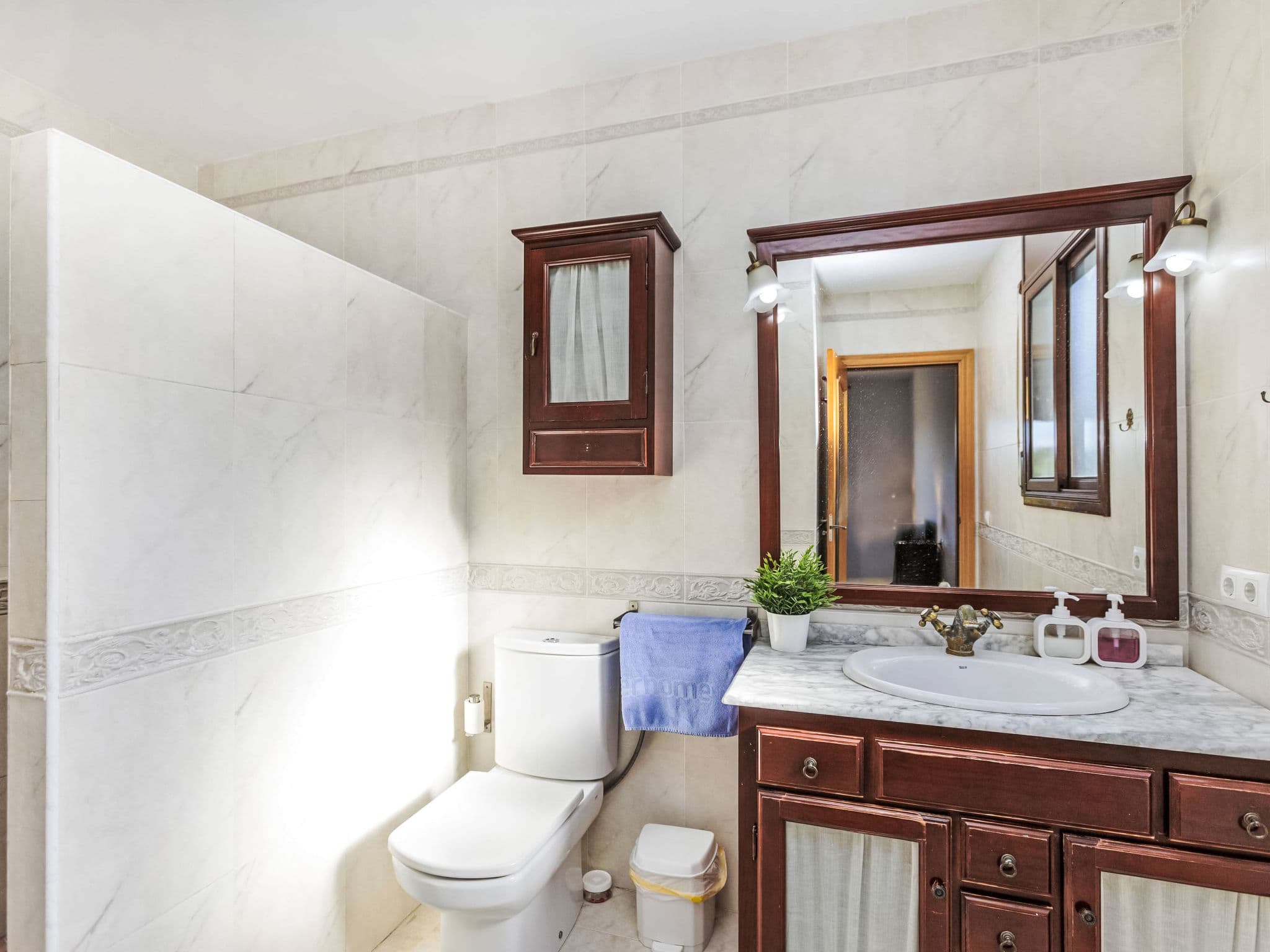 Bathroom / Wellness