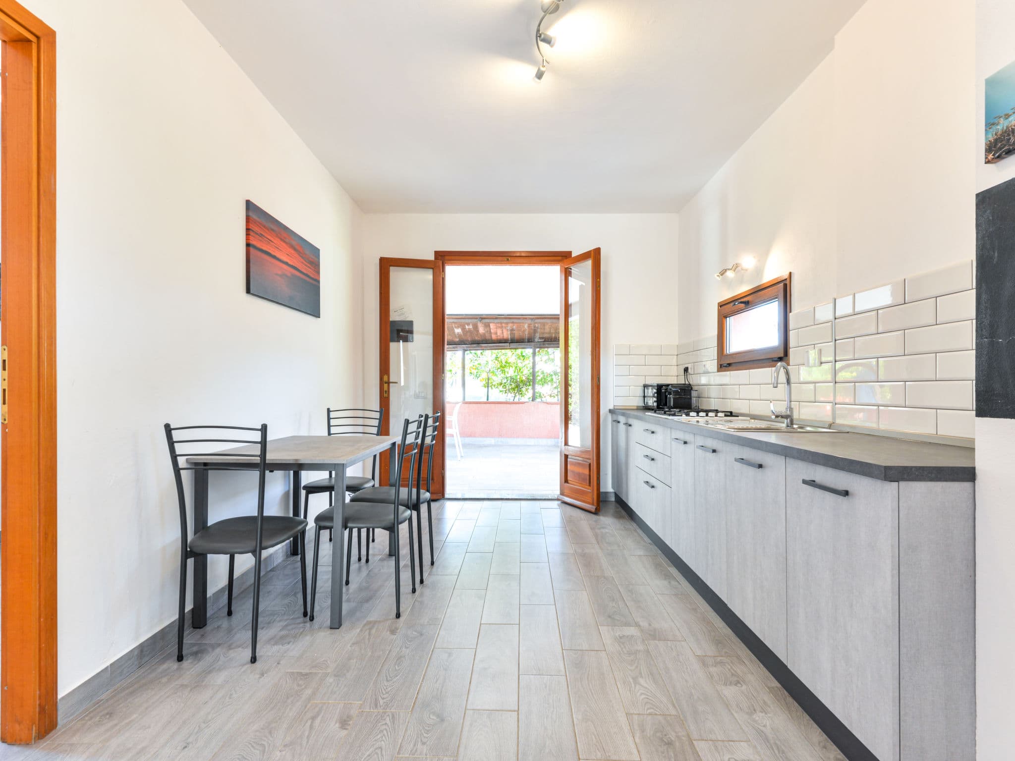 Kitchen / Dining Room