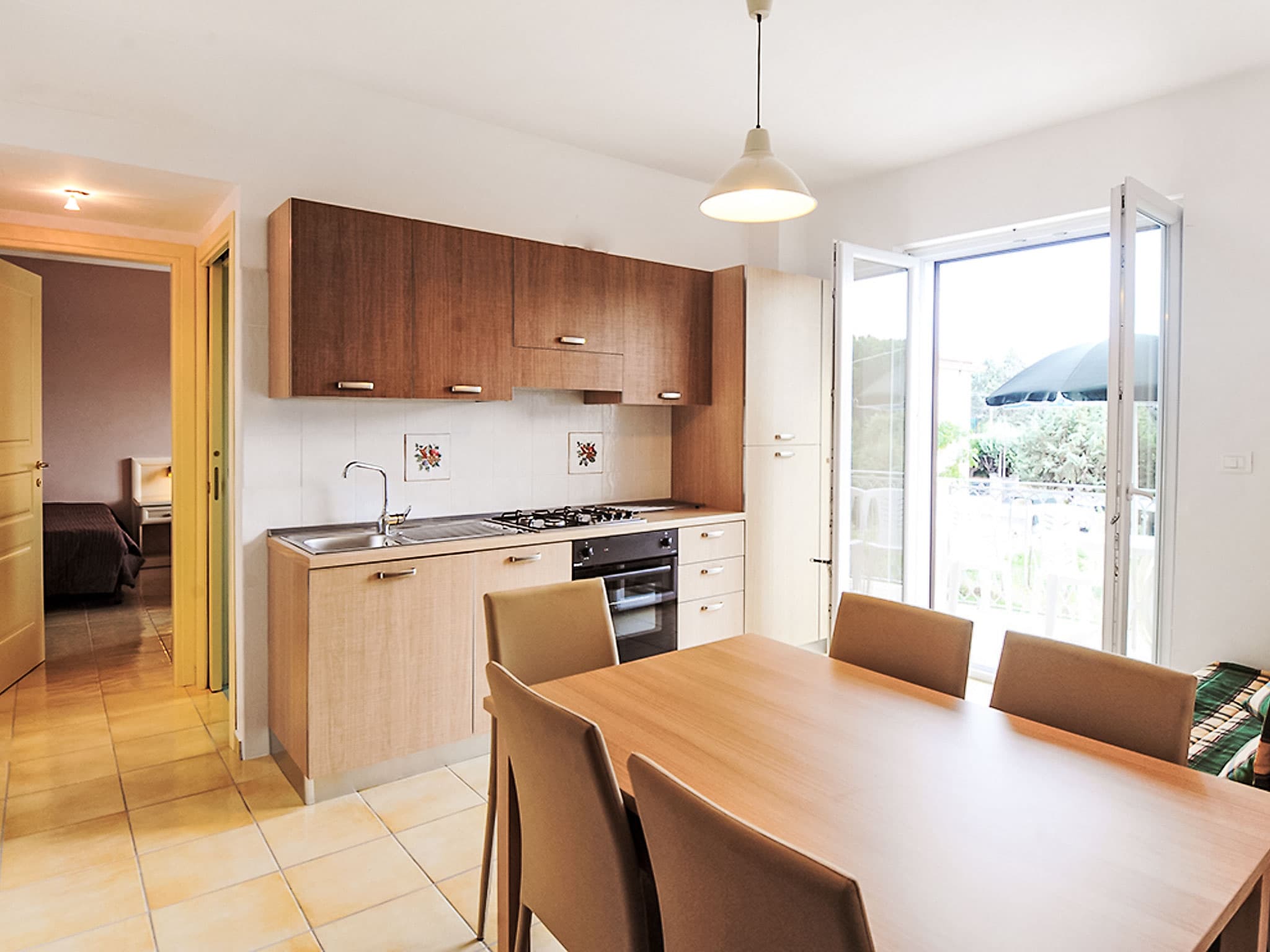 Kitchen / Dining Room