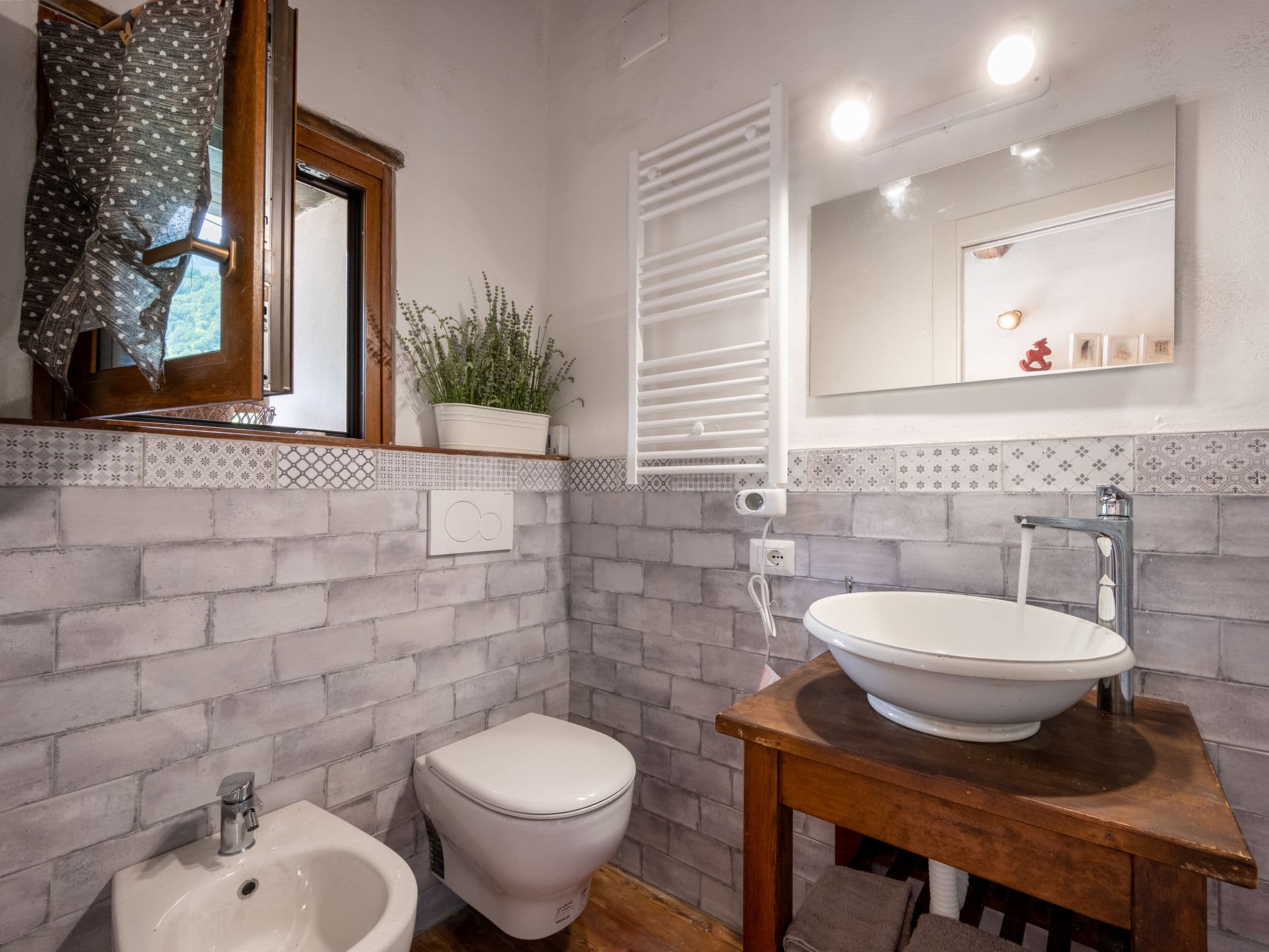 Bathroom / Wellness
