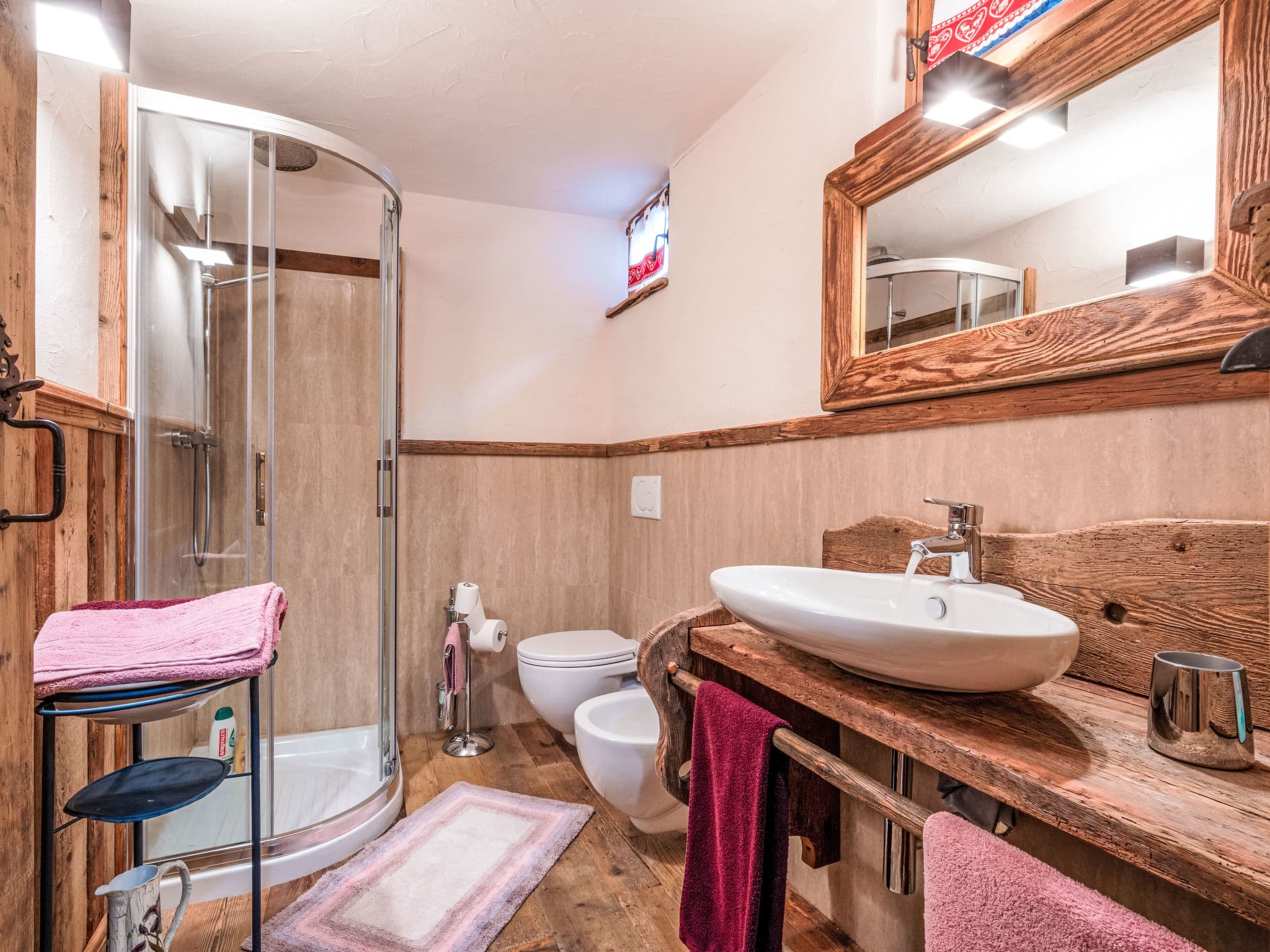 Bathroom / Wellness