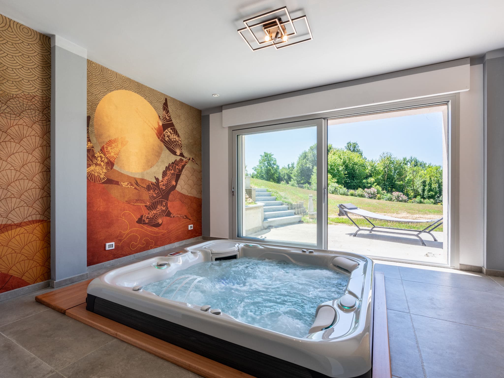 Pool Indoor