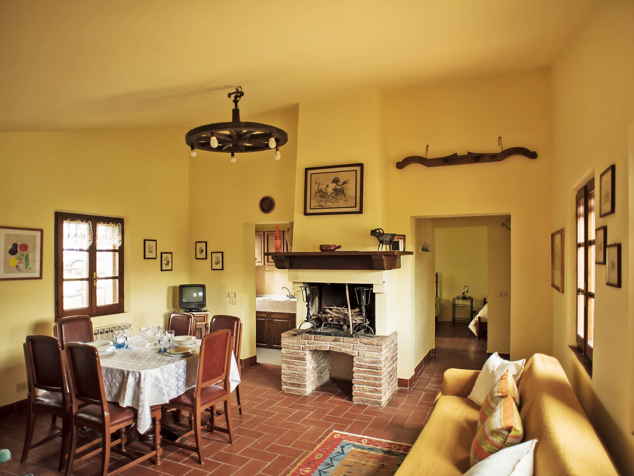 Kitchen / Dining Room
