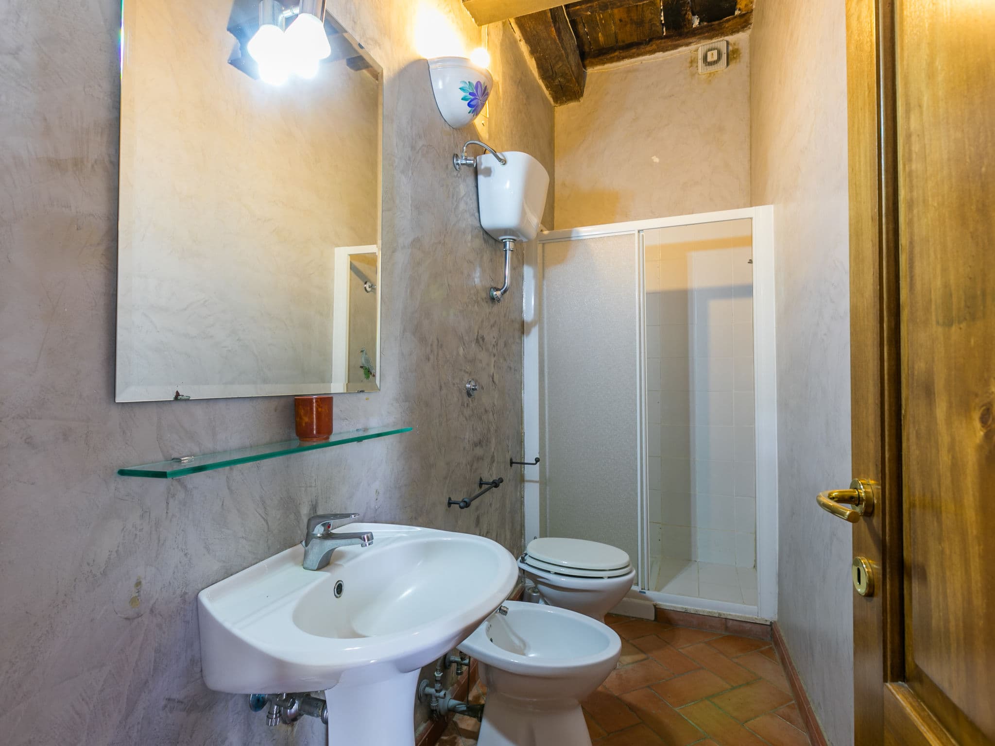 Bathroom / Wellness
