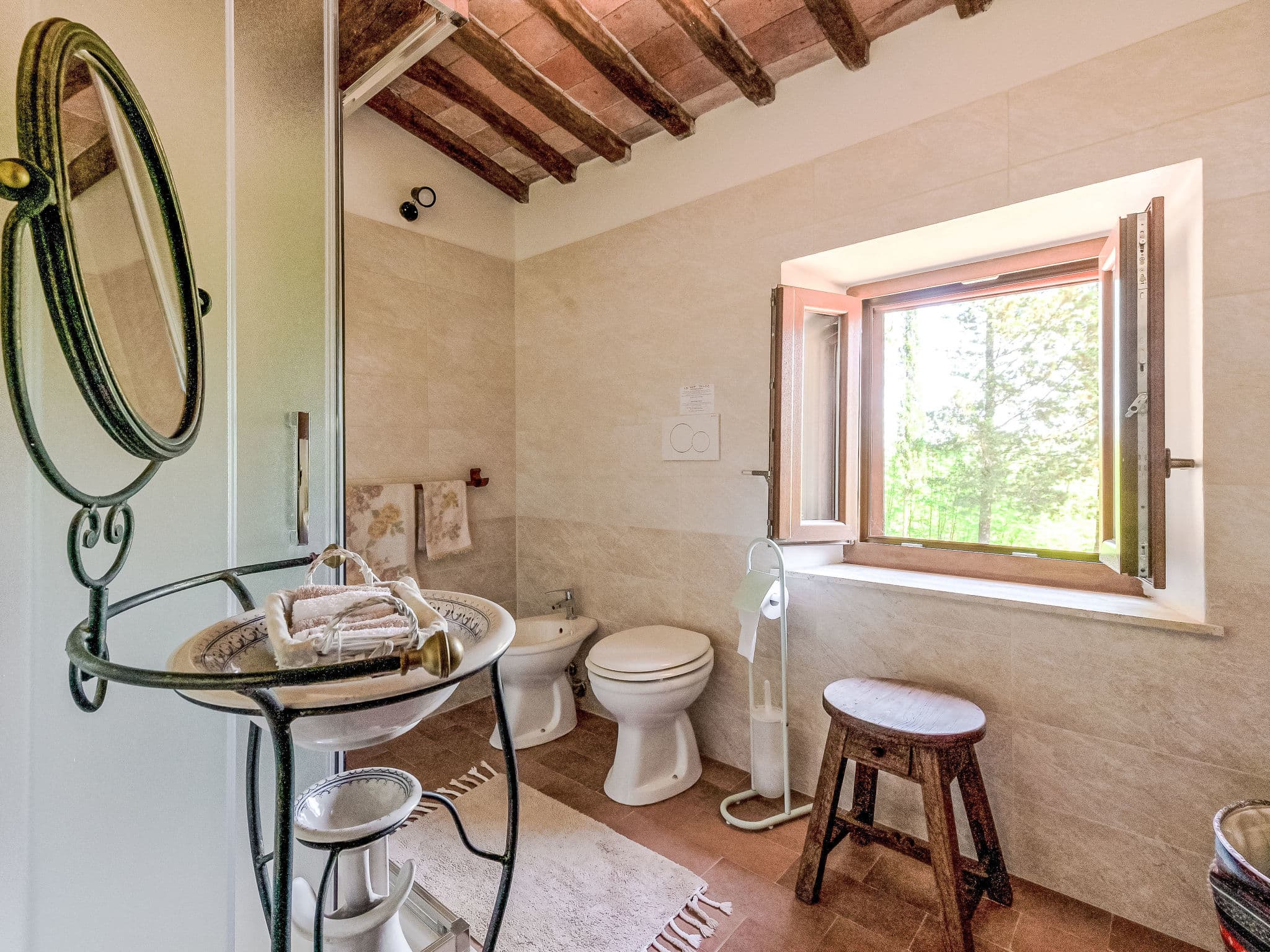 Bathroom / Wellness