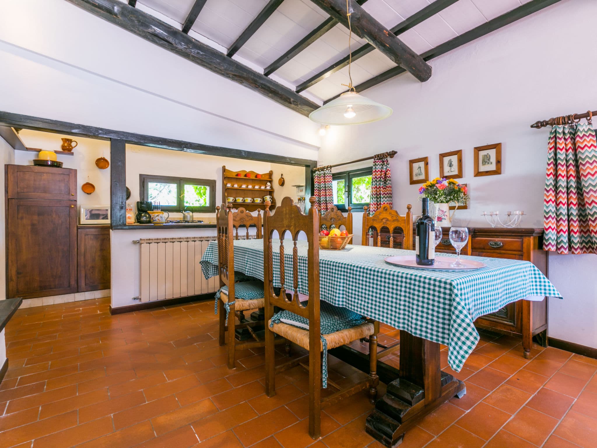 Kitchen / Dining Room