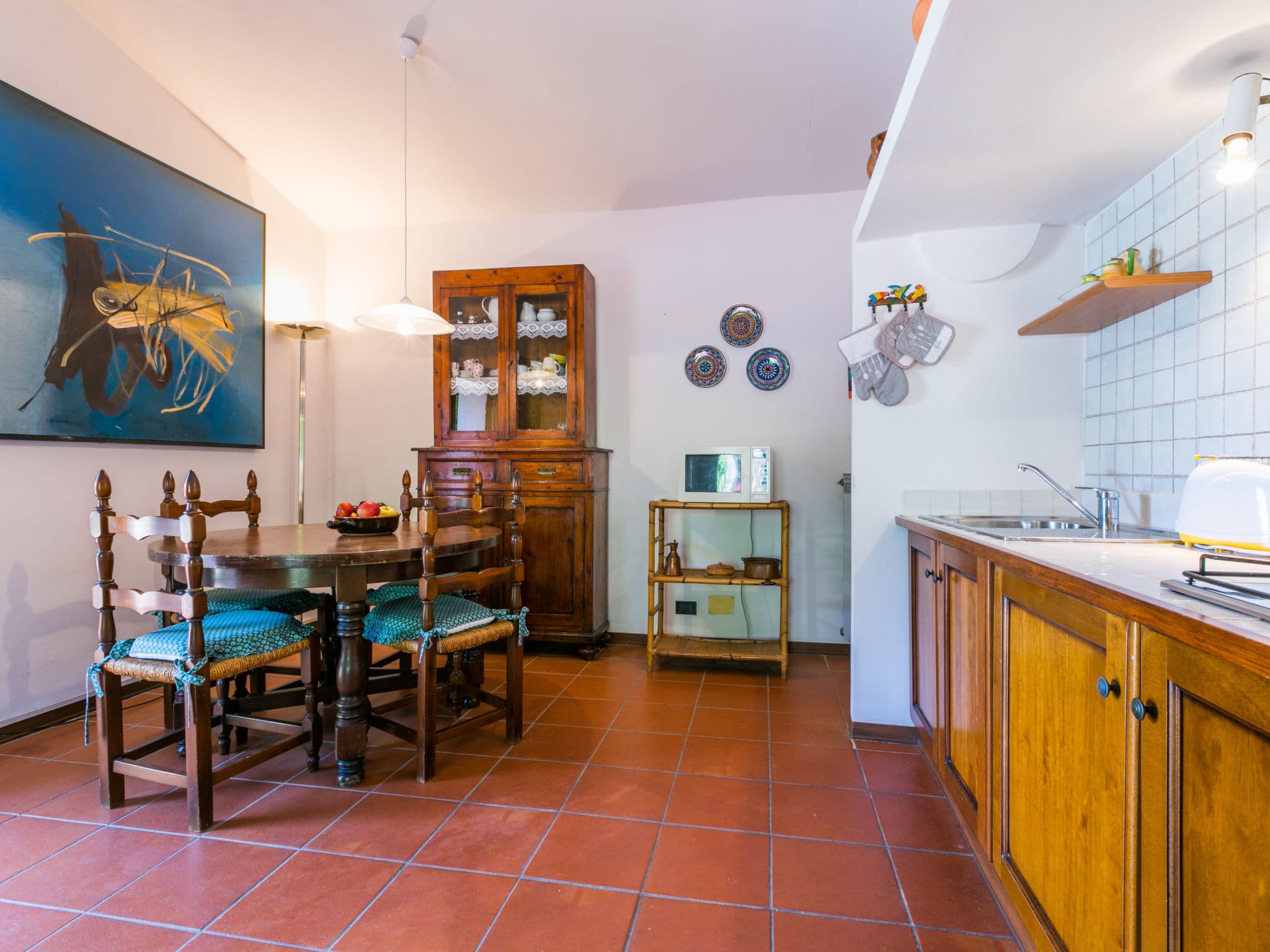 Kitchen / Dining Room