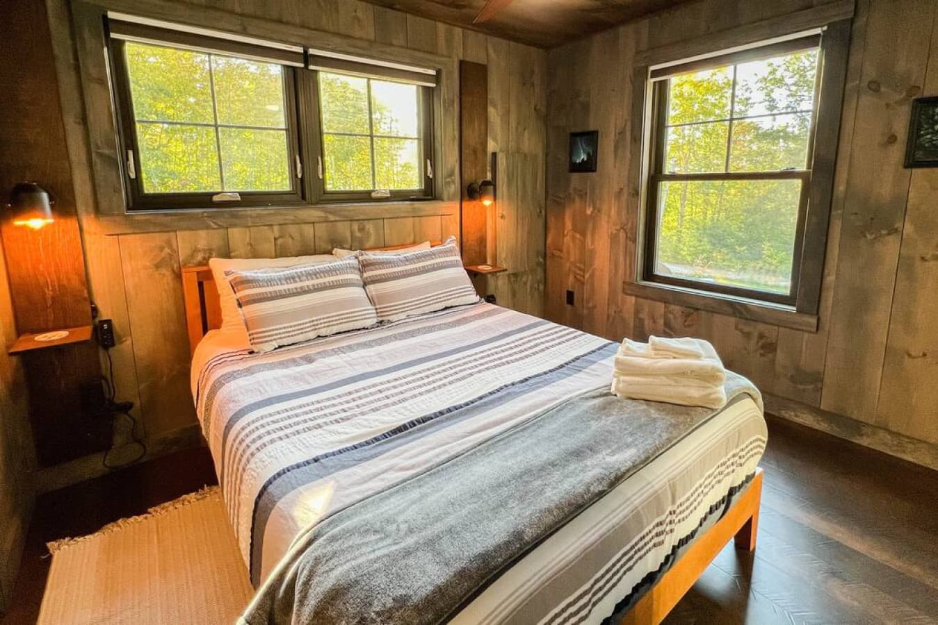 Queen bedroom with attached bathroom