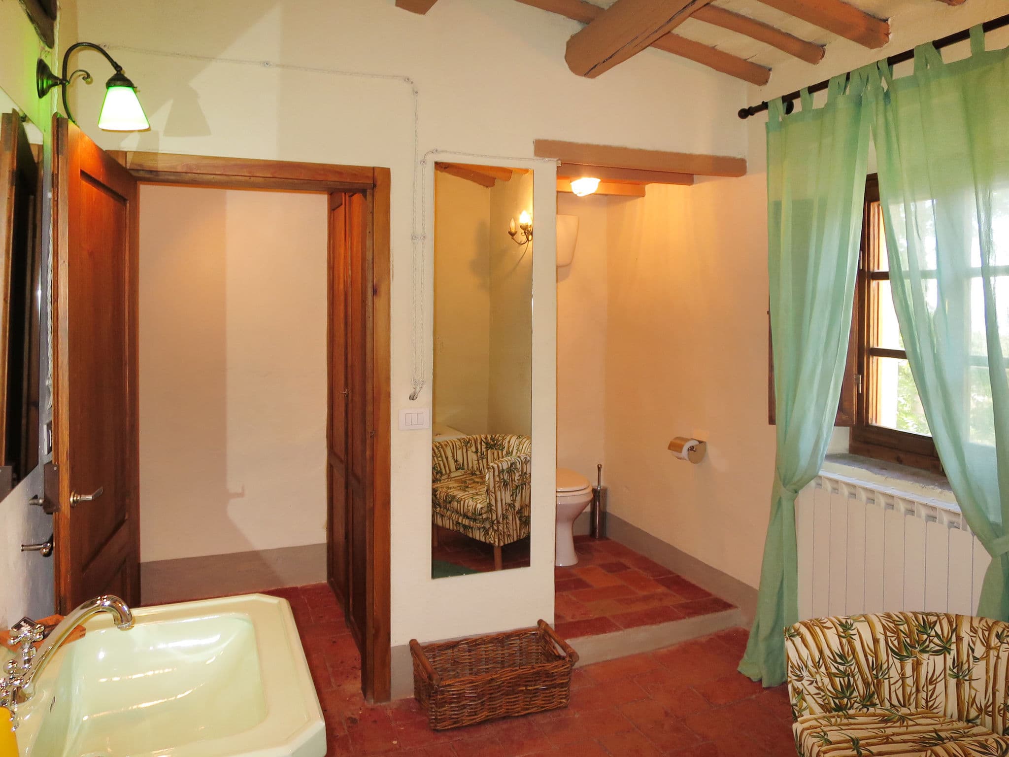 Bathroom / Wellness