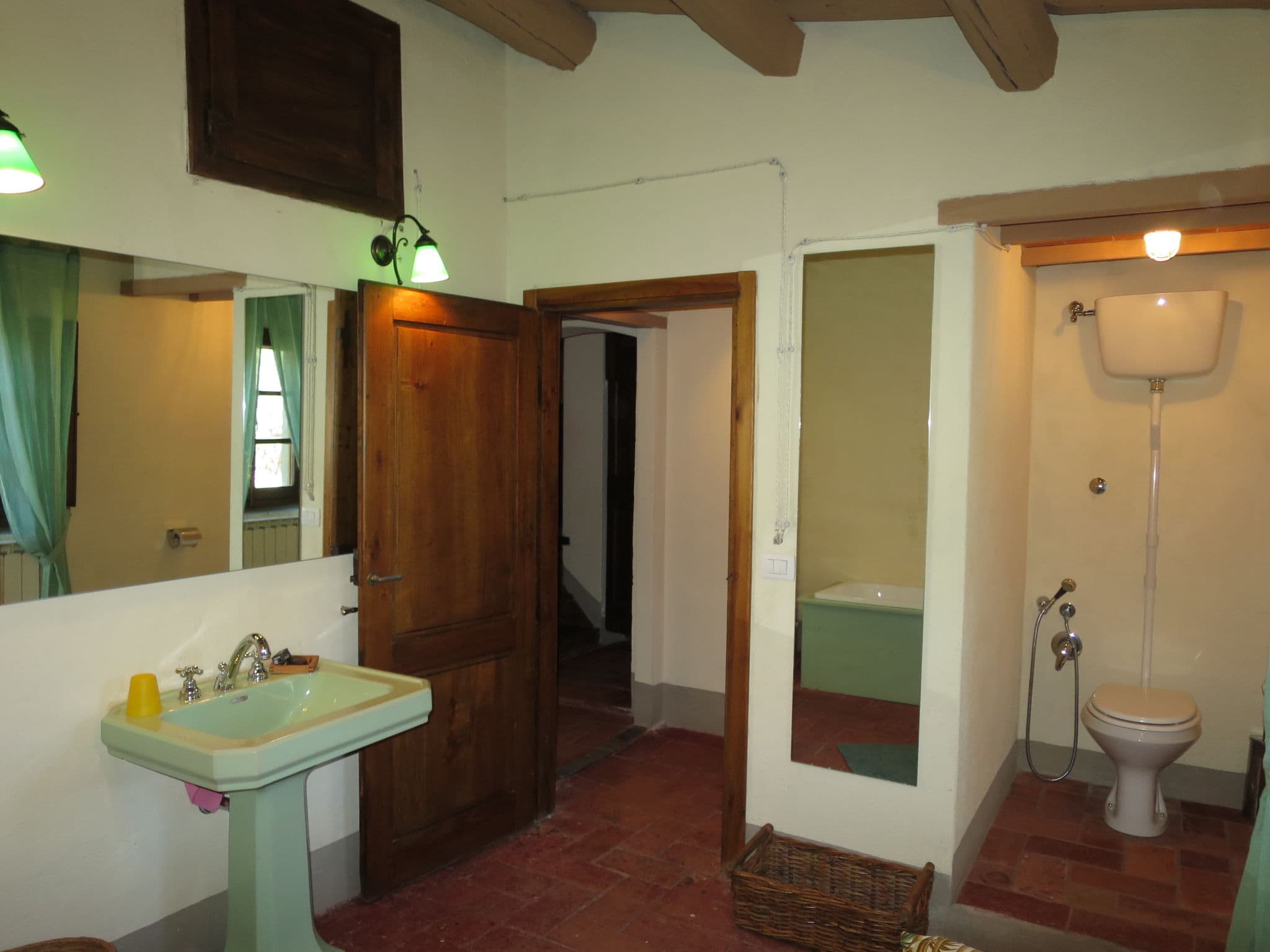 Bathroom / Wellness