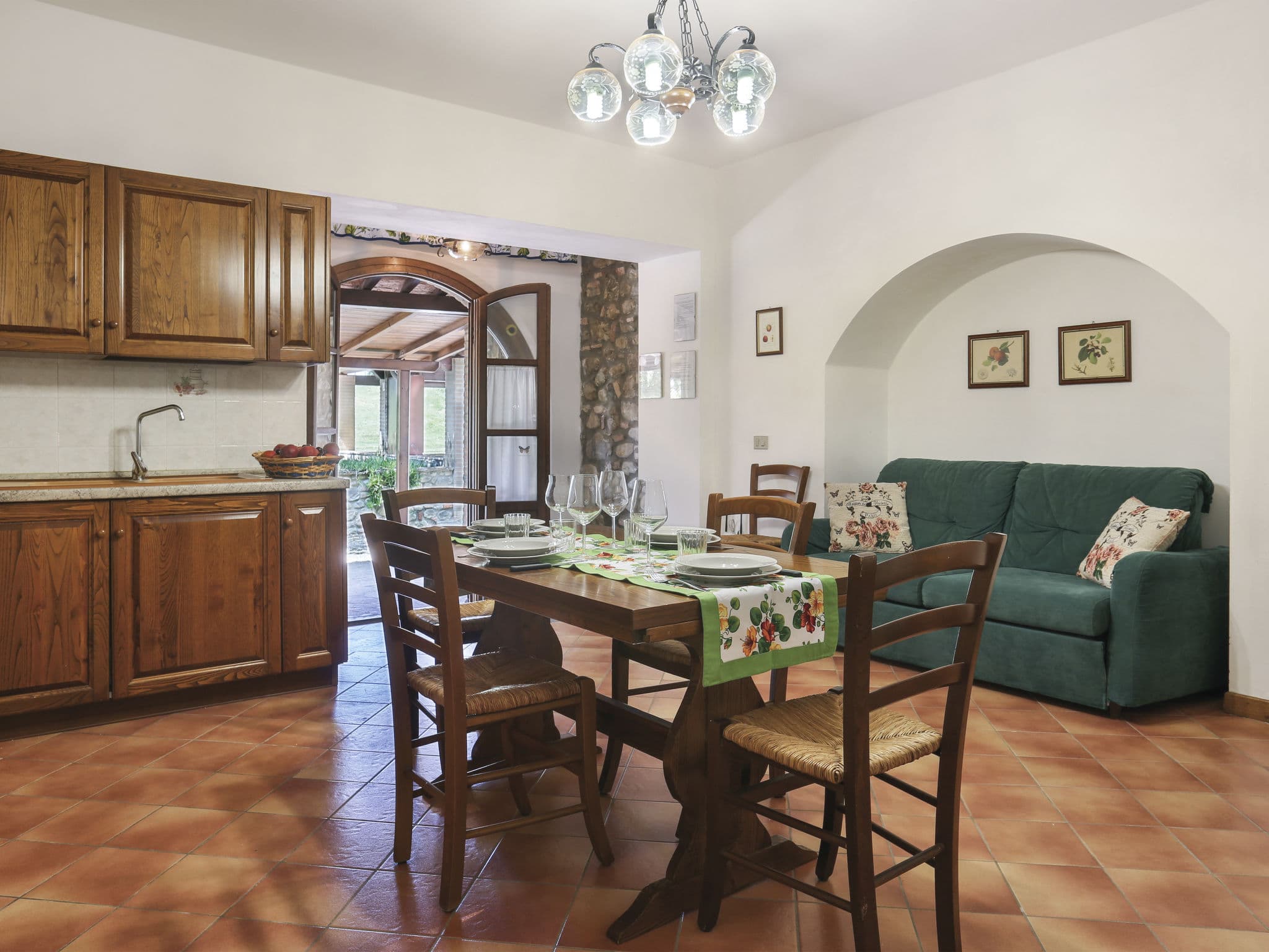 Kitchen / Dining Room