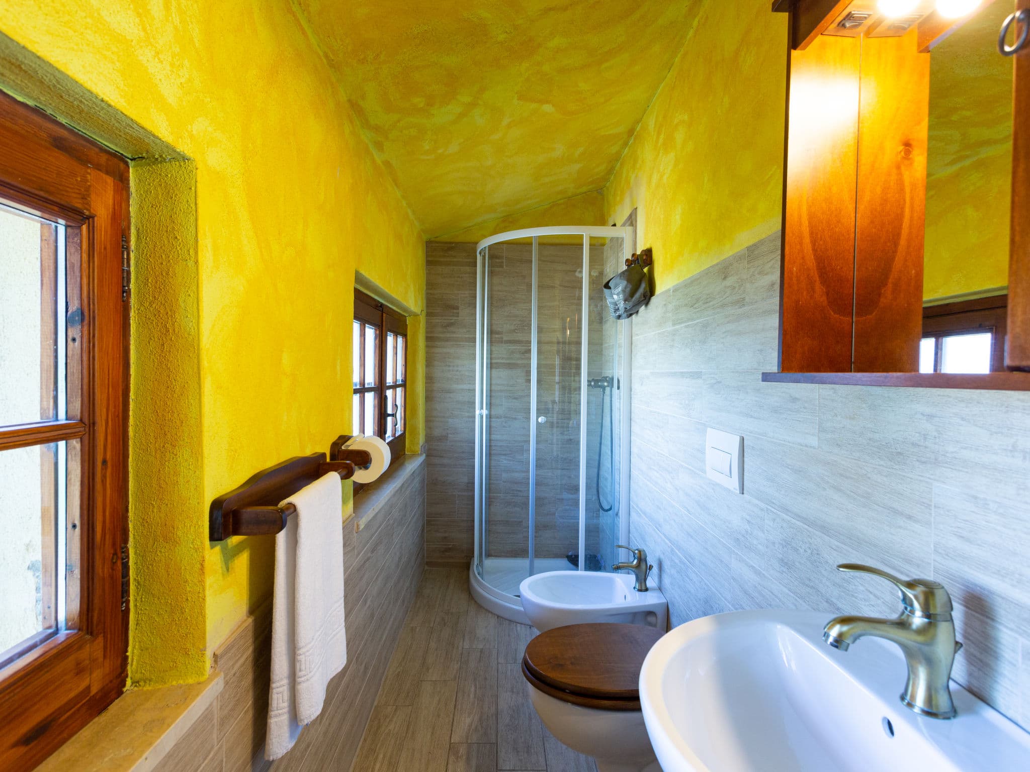Bathroom / Wellness