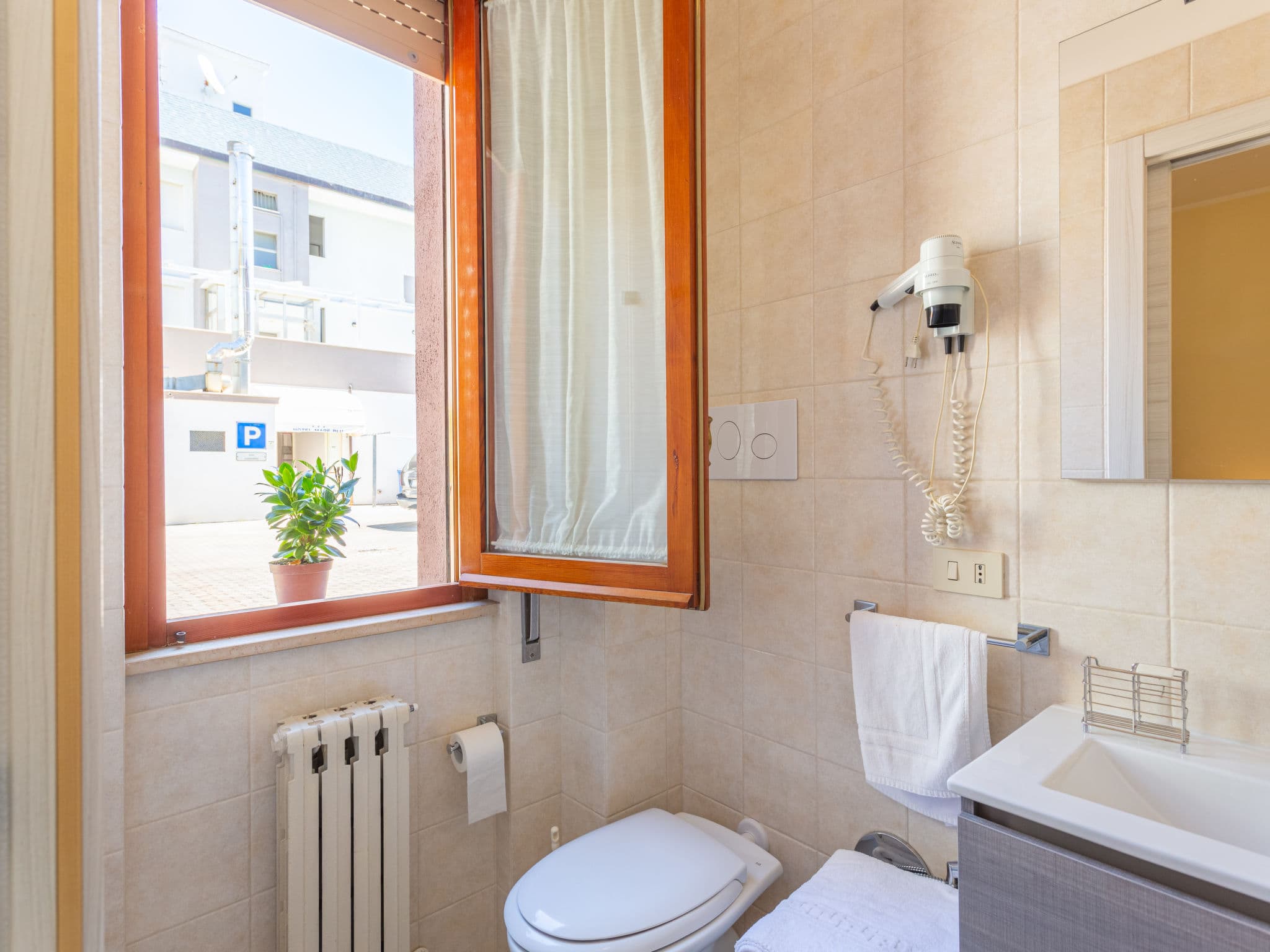 Bathroom / Wellness