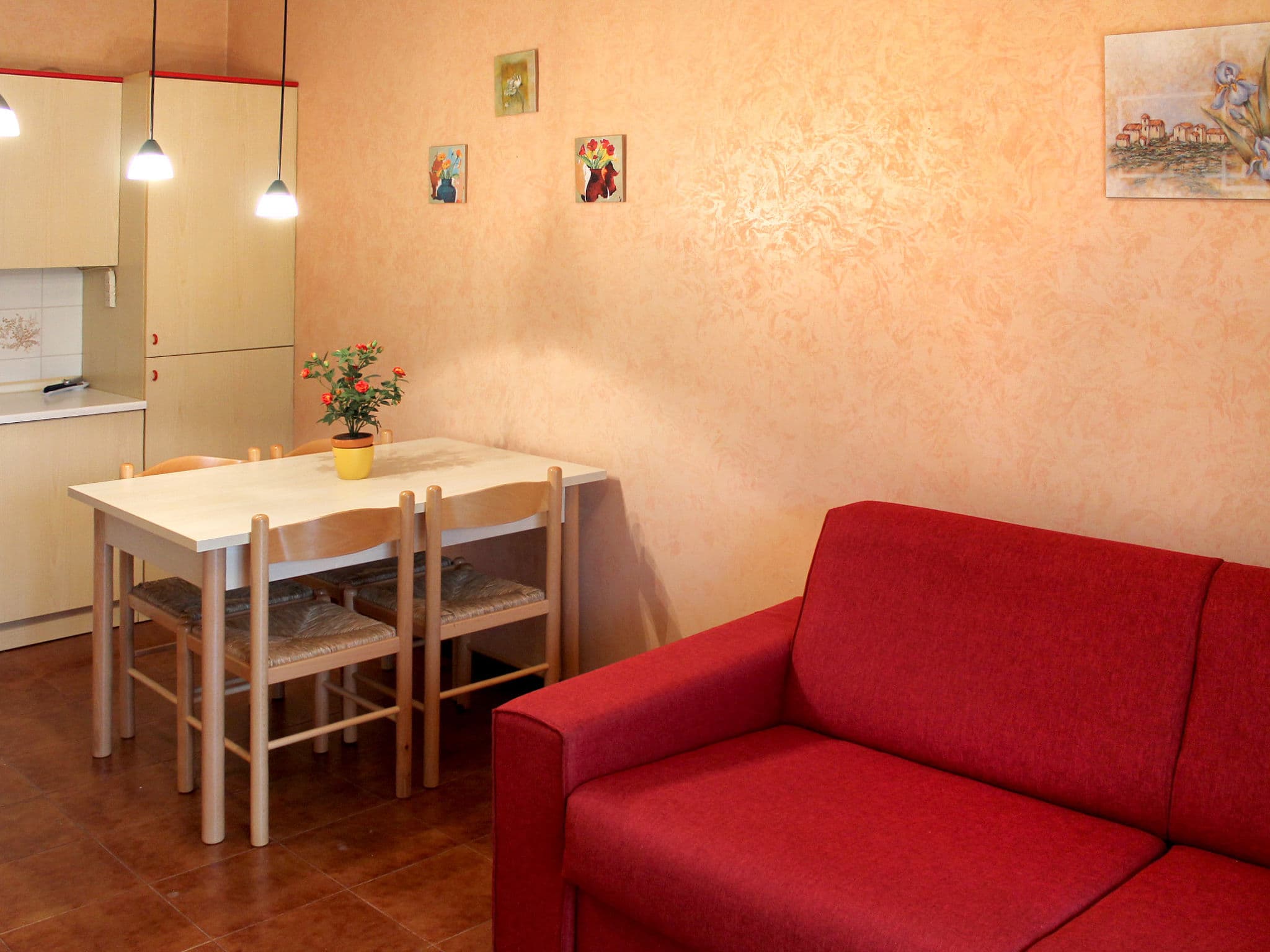 Kitchen / Dining Room