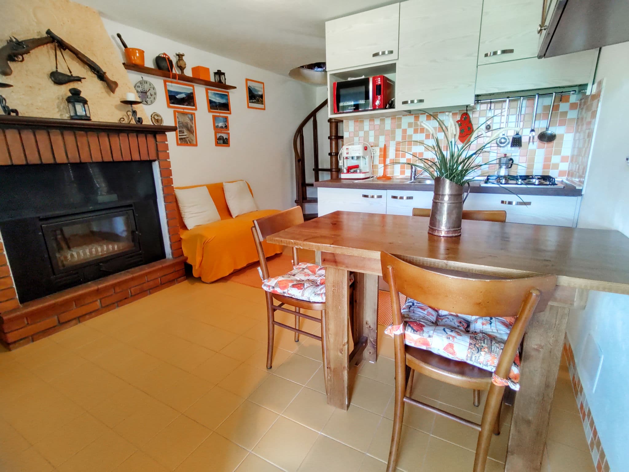 Kitchen / Dining Room