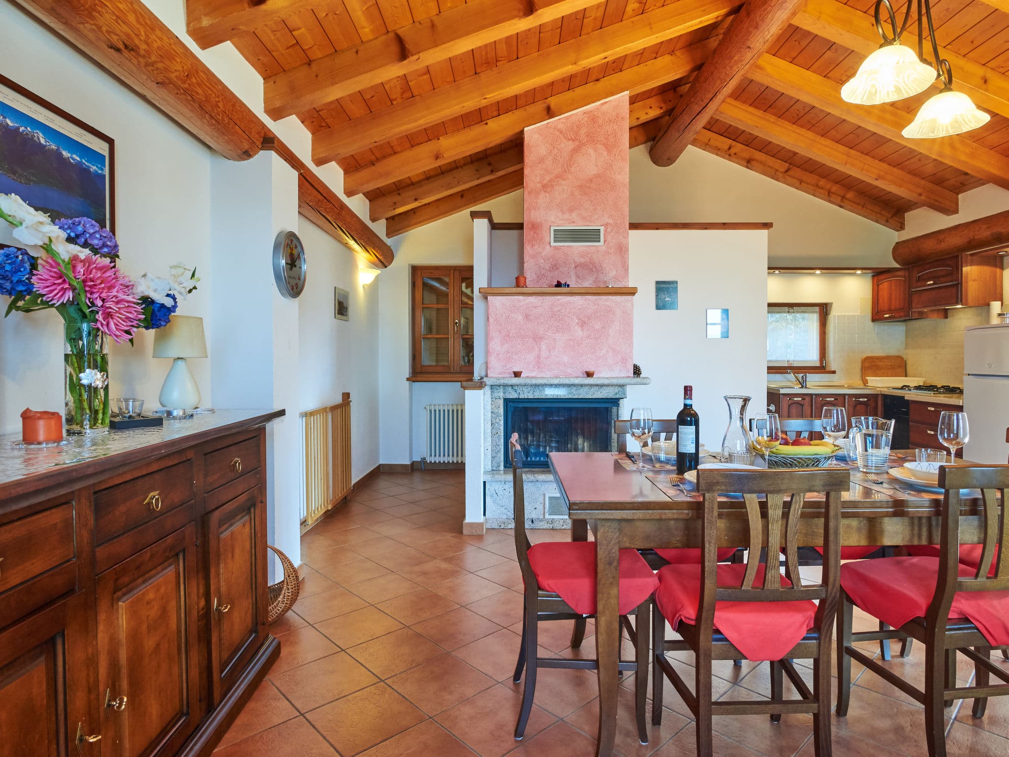 Kitchen / Dining Room