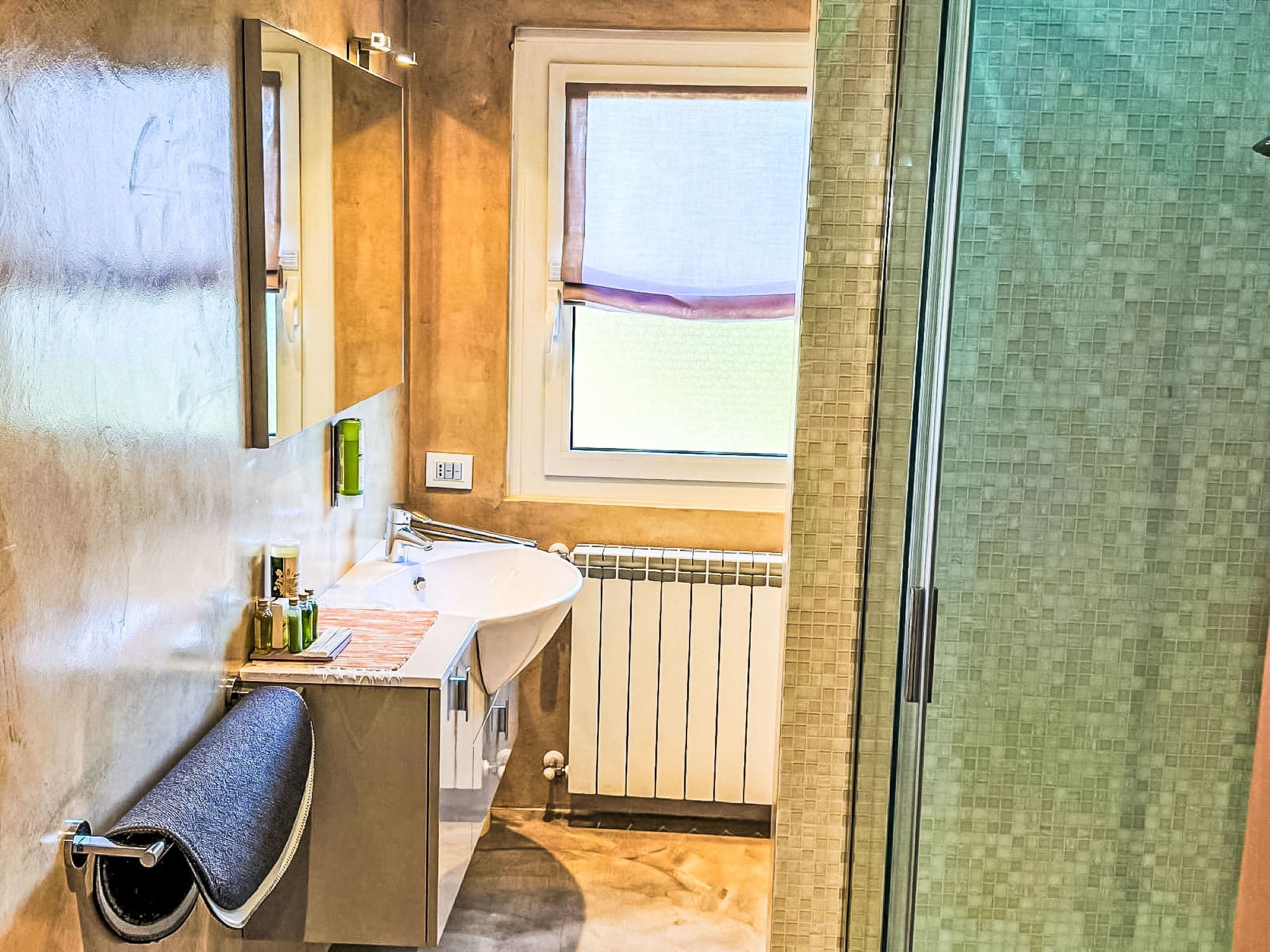 Bathroom / Wellness