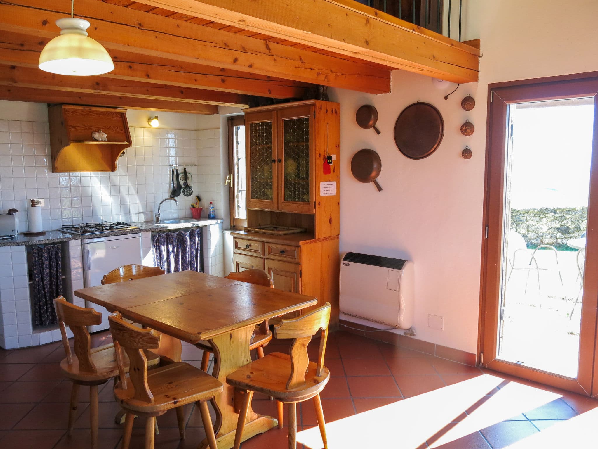 Kitchen / Dining Room
