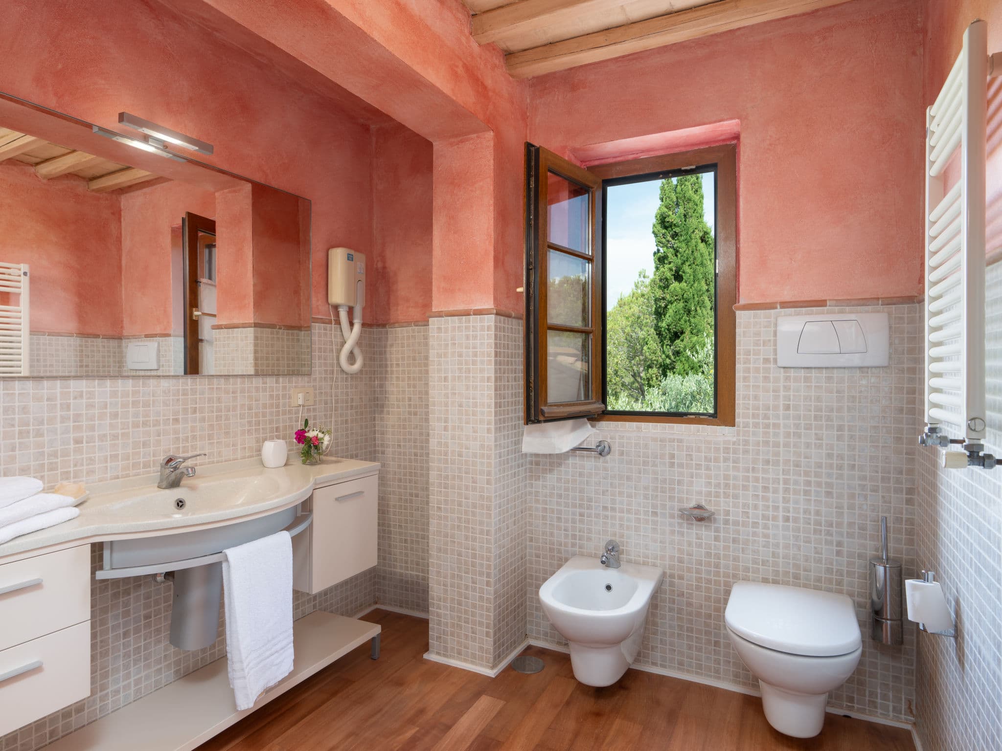 Bathroom / Wellness
