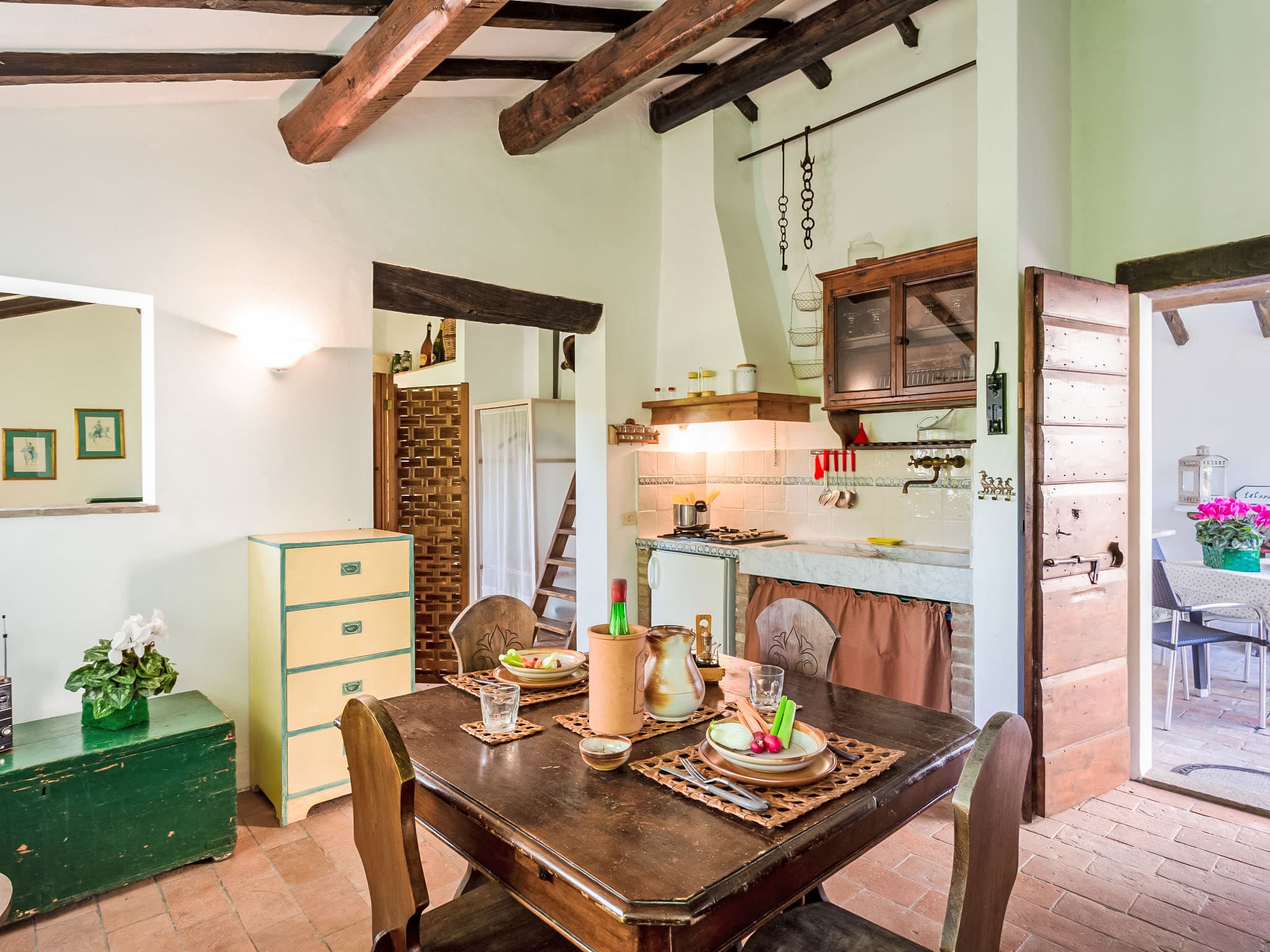 Kitchen / Dining Room