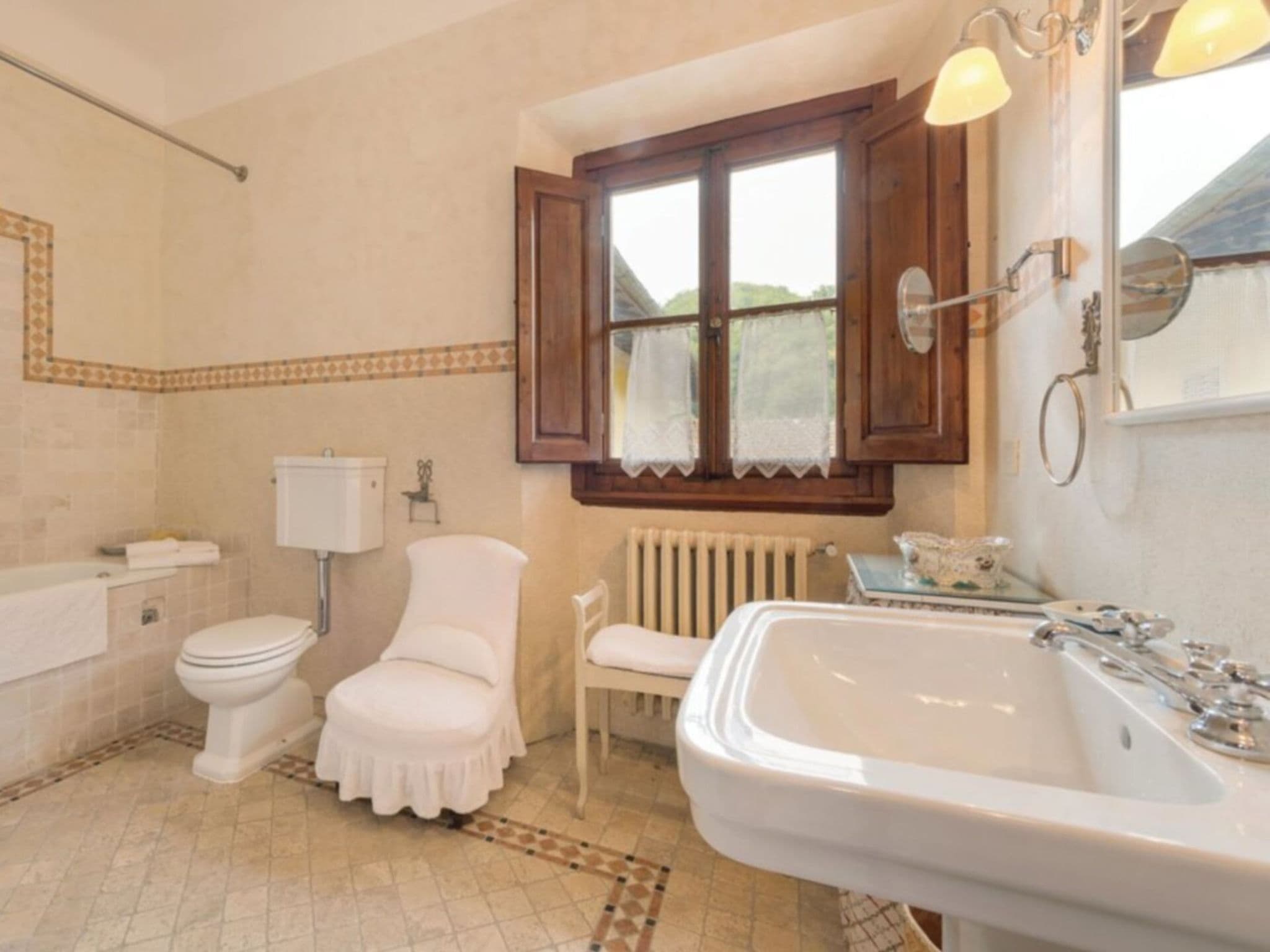 Bathroom / Wellness