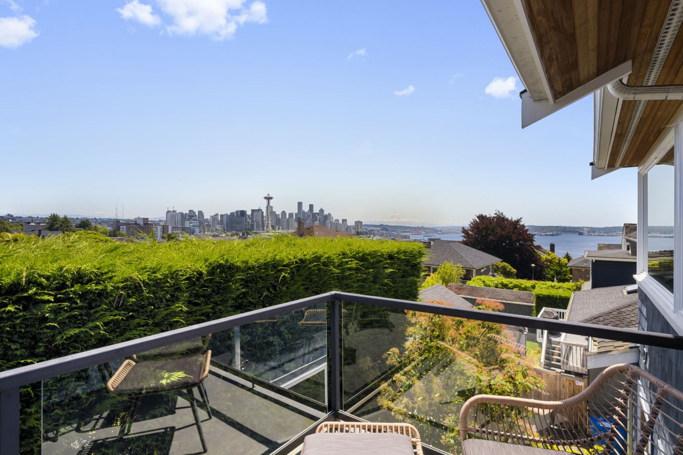 3BR 3BA Kerry Park Retreat in Queen Anne