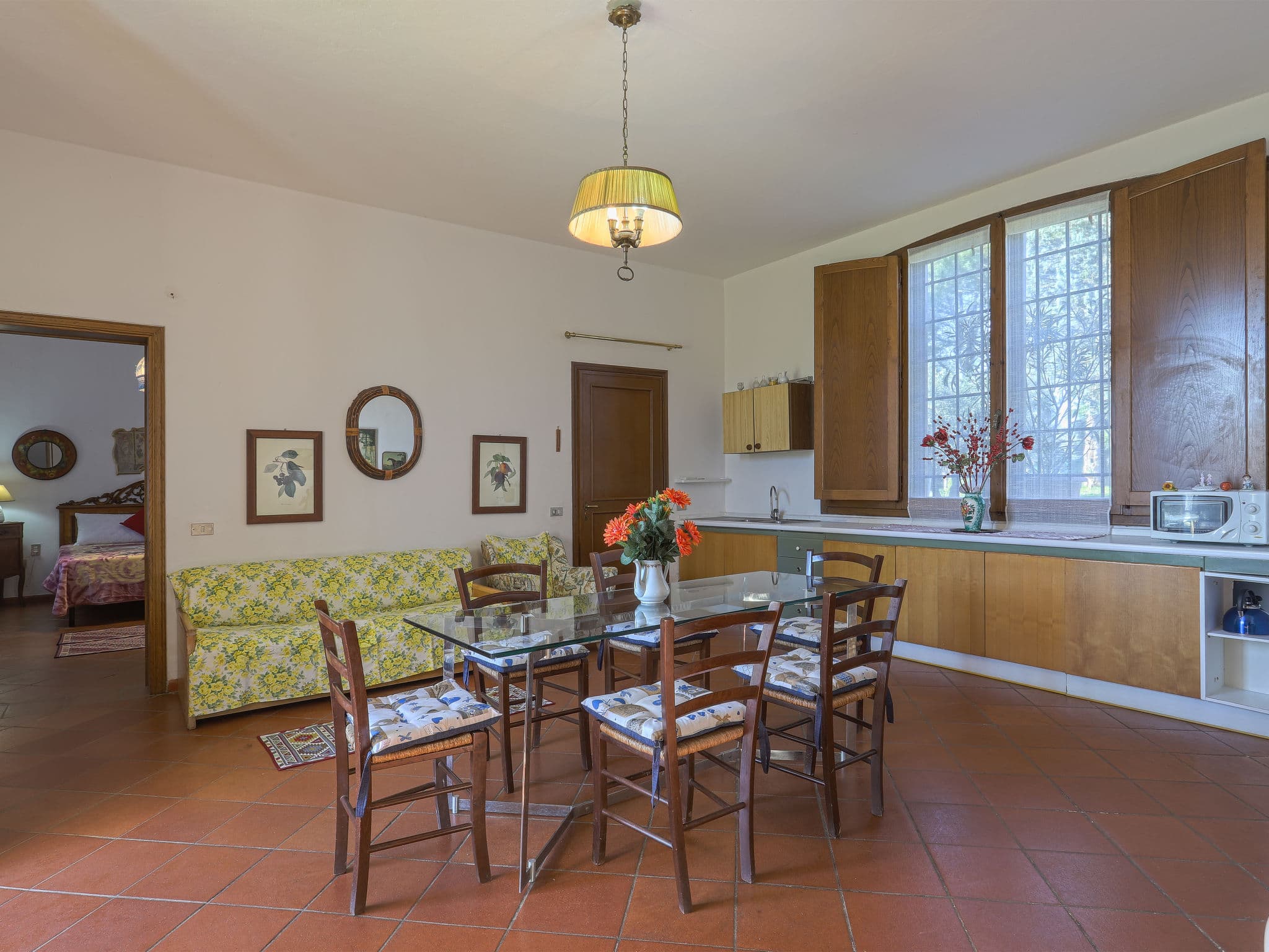 Kitchen / Dining Room