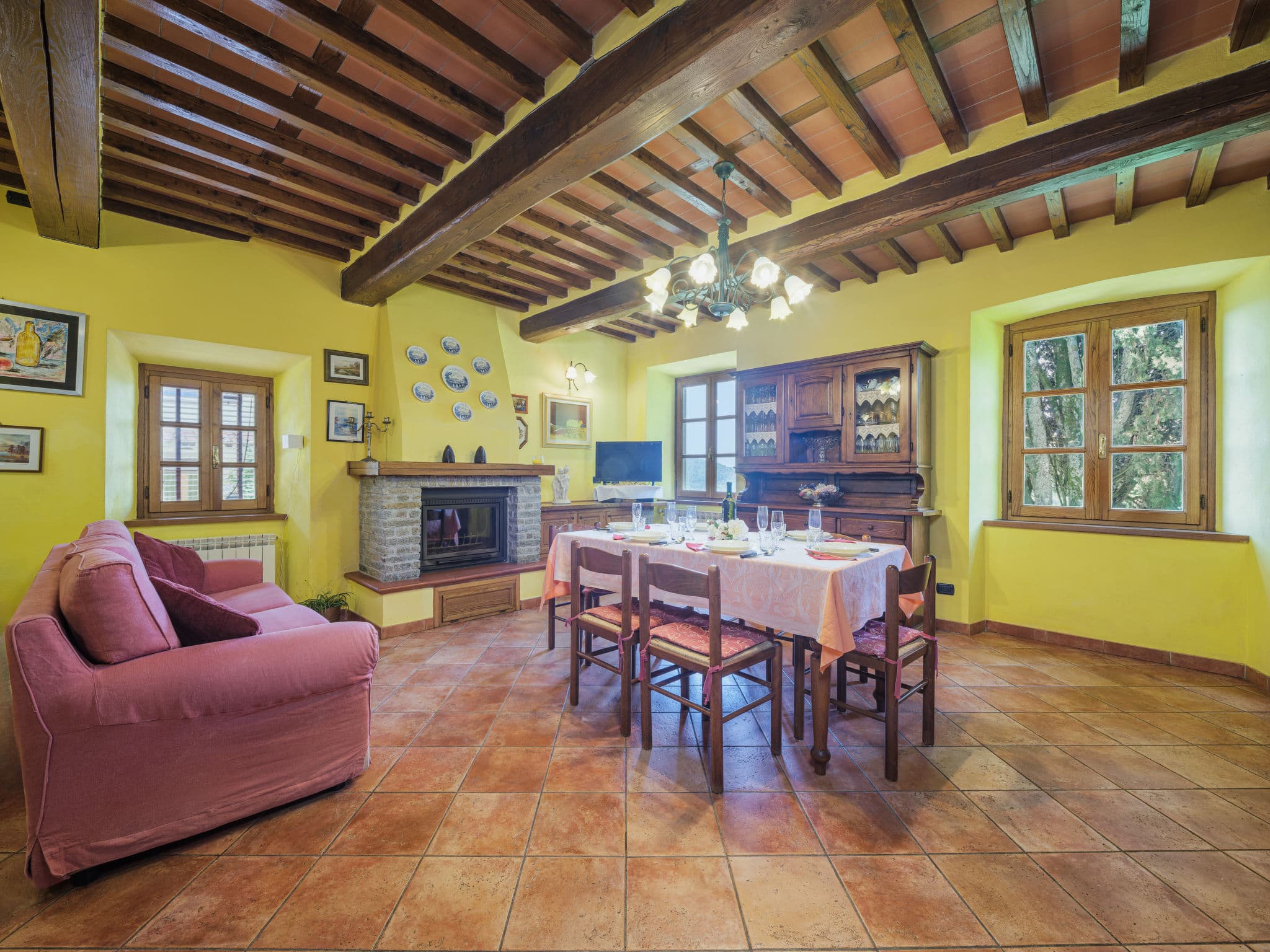 Kitchen / Dining Room
