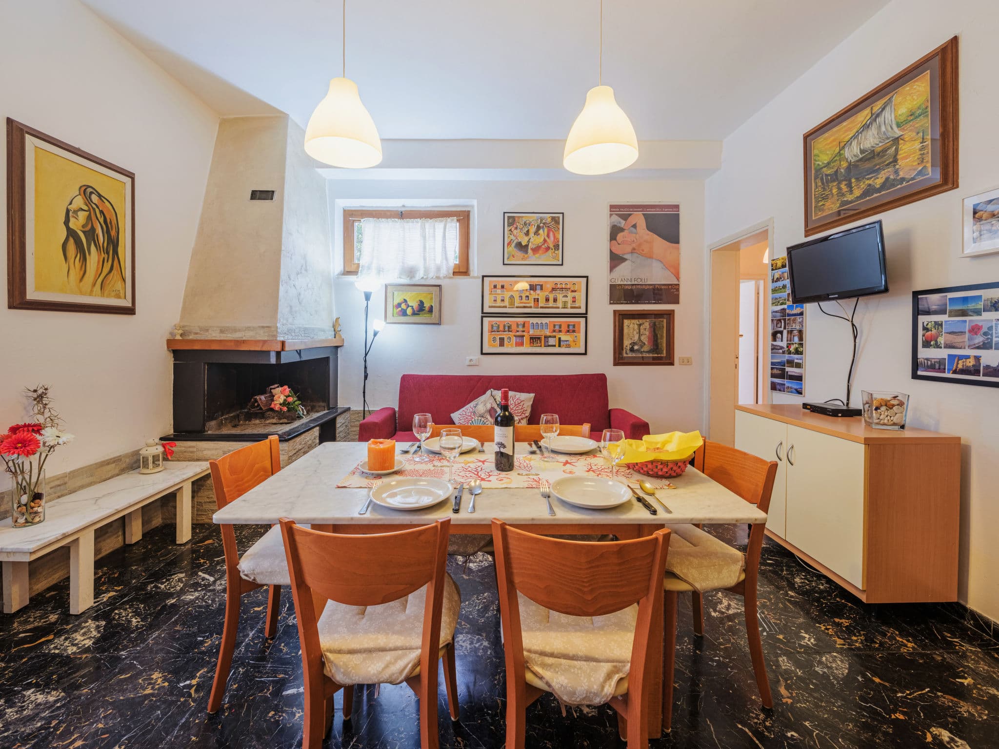 Kitchen / Dining Room