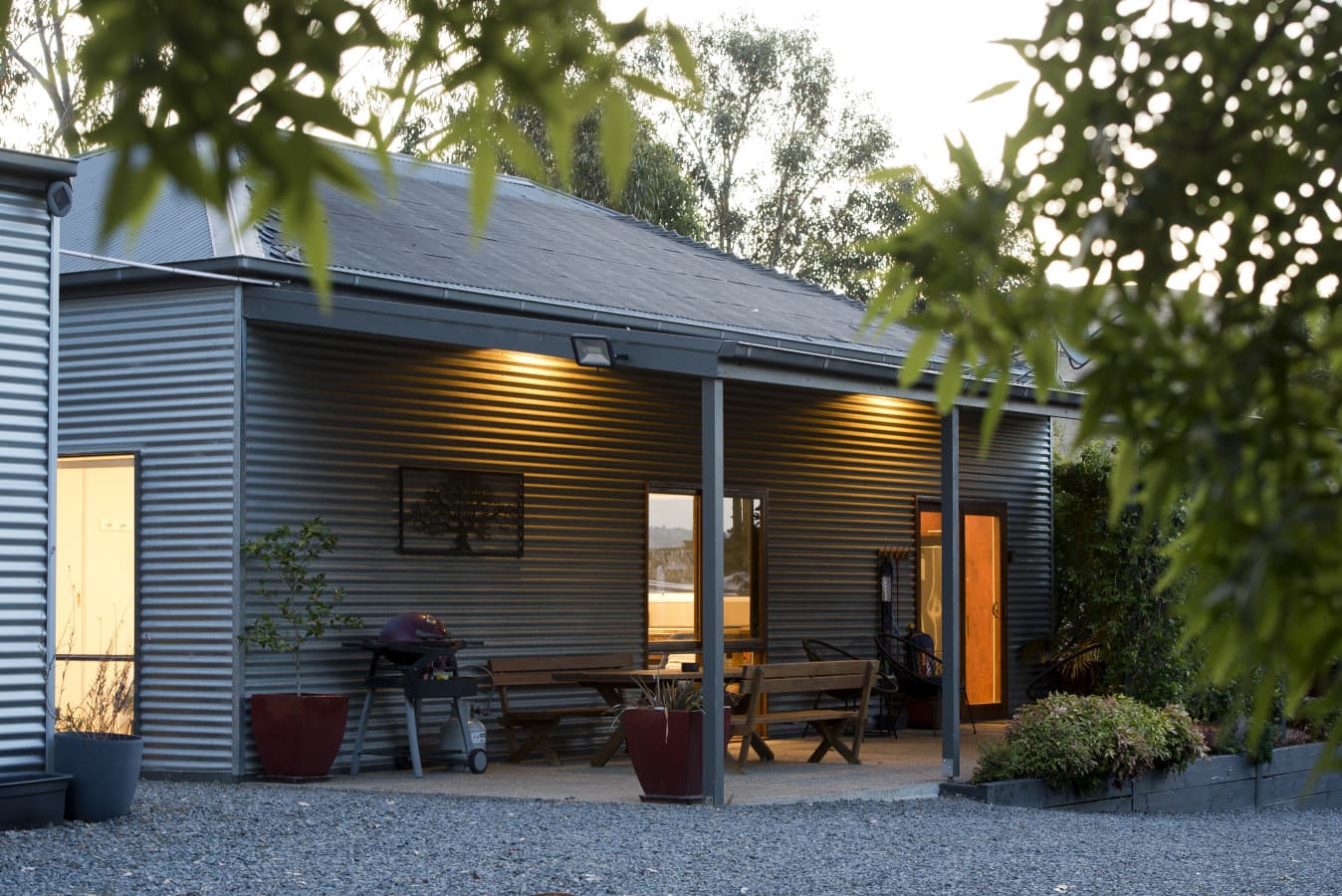 Omaroo High Country Retreat - Pet friendly rural escape